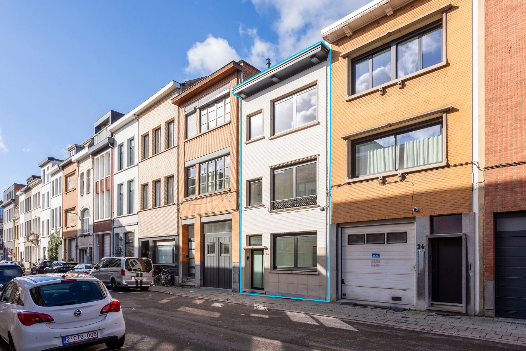 Volledig gerenoveerde stadswoning in begeerde Markgravebuurt foto {{pictureIndex}}