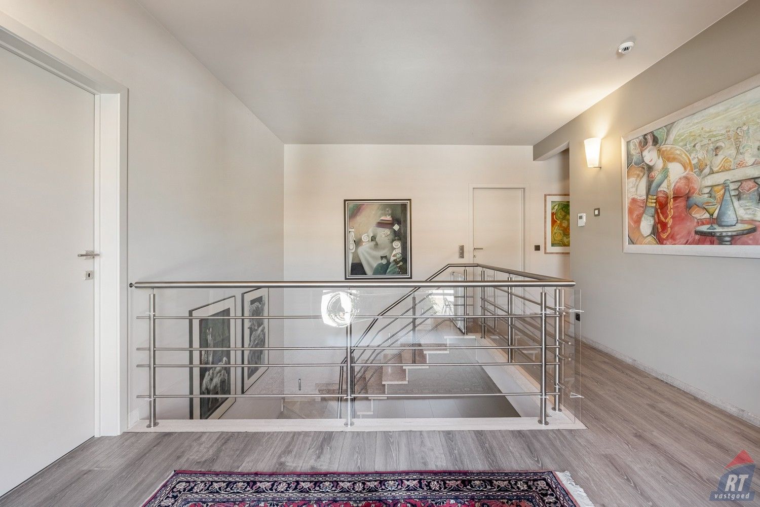 Uitzonderlijk ruime villa op een absolute toplocatie in het stadscentrum van Sint-Truiden foto 16