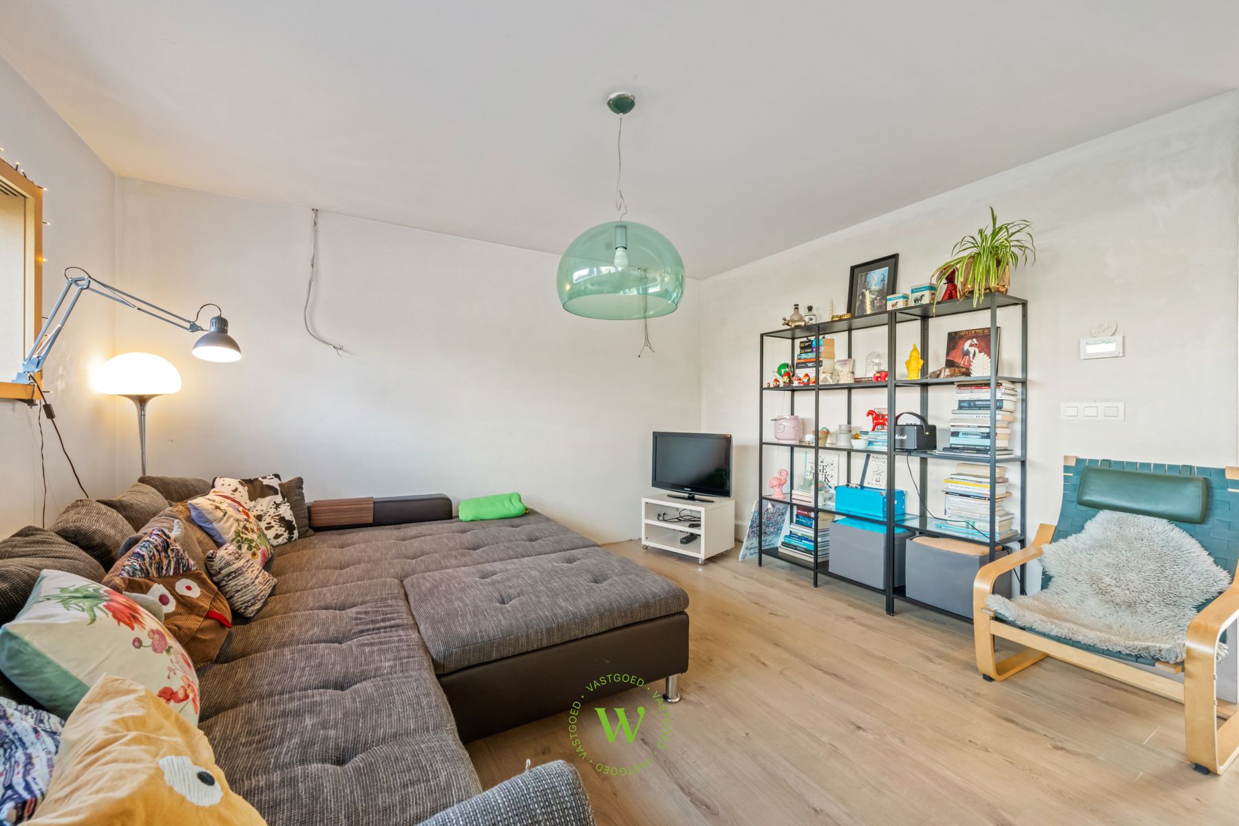 Af te werken woning met ruim bijgebouw te Ruddervoorde foto 6