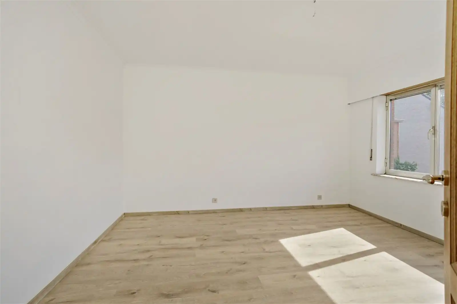 Woning met 3-slpks en inpandige garage foto 16