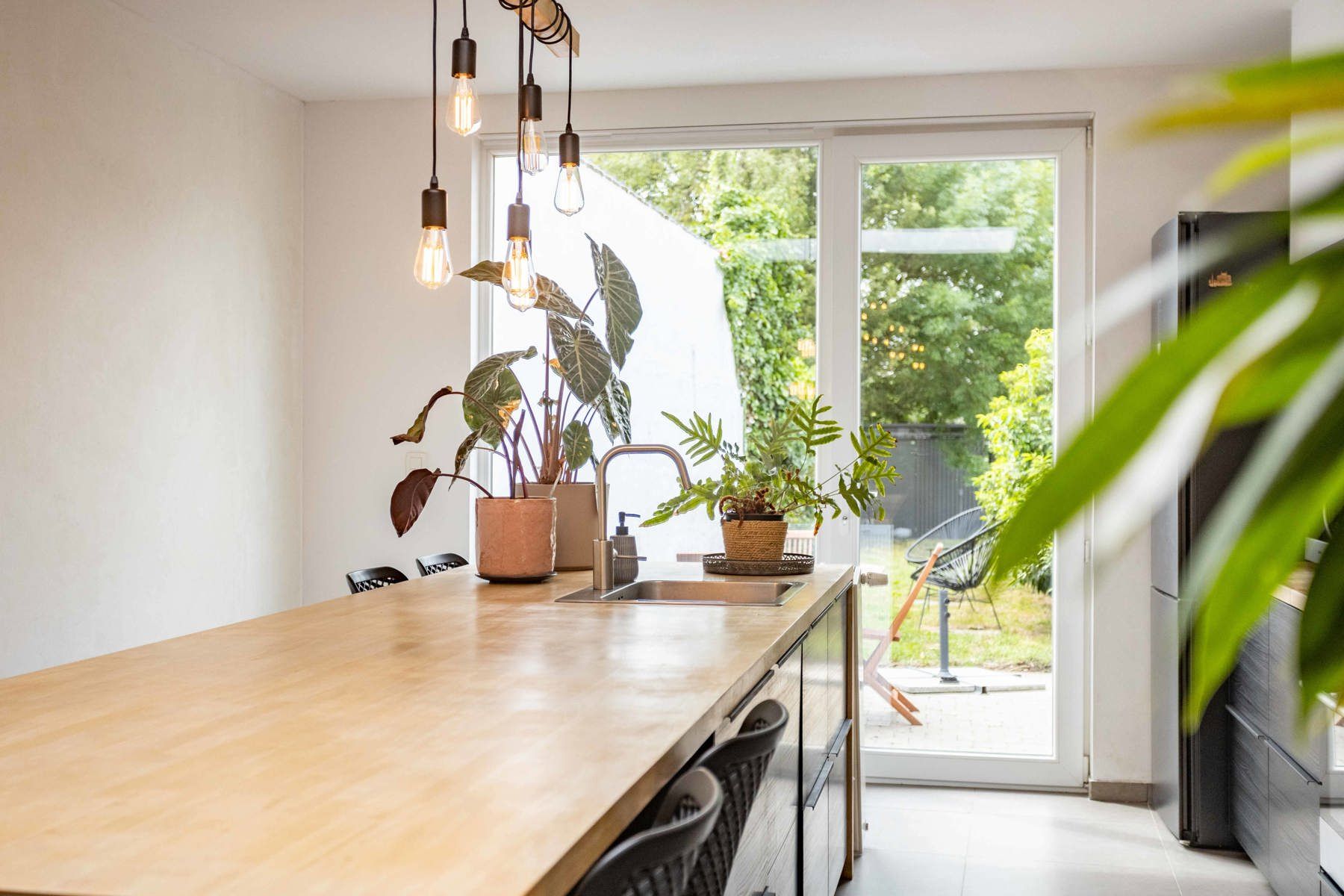 Energiezuininge instapklare woning , 3 slpk + tuin foto 2
