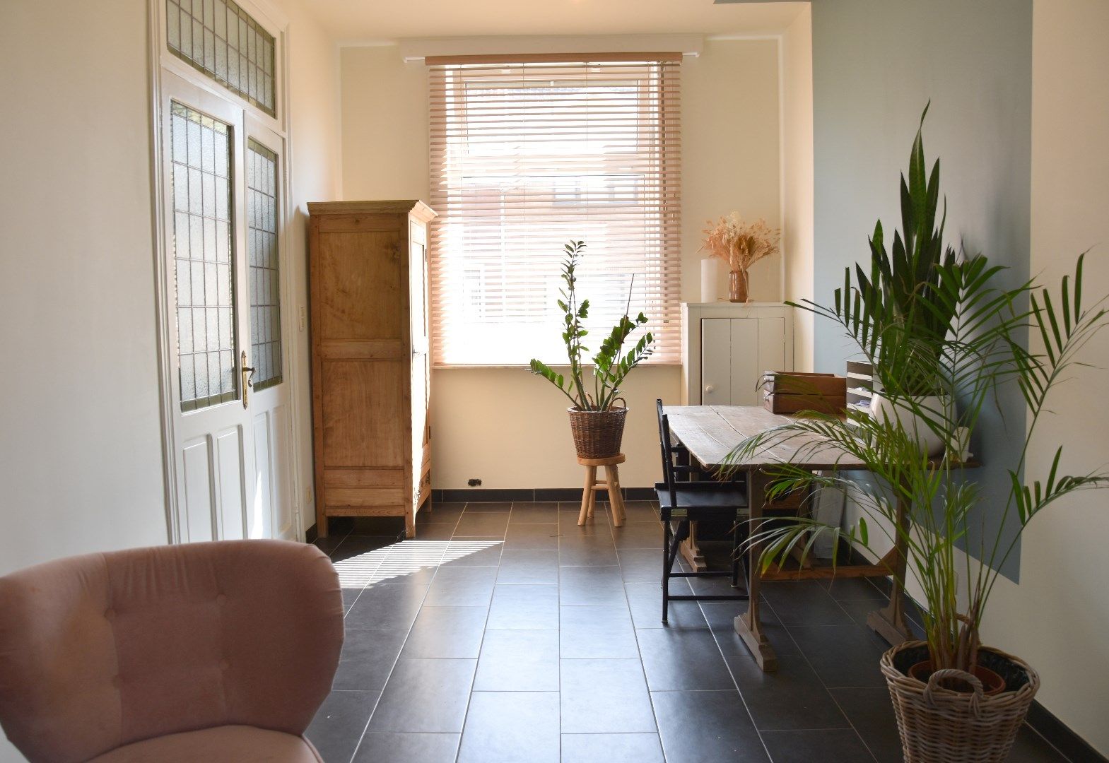 Charmante woning met 2 slaapkamers te Marke foto 4