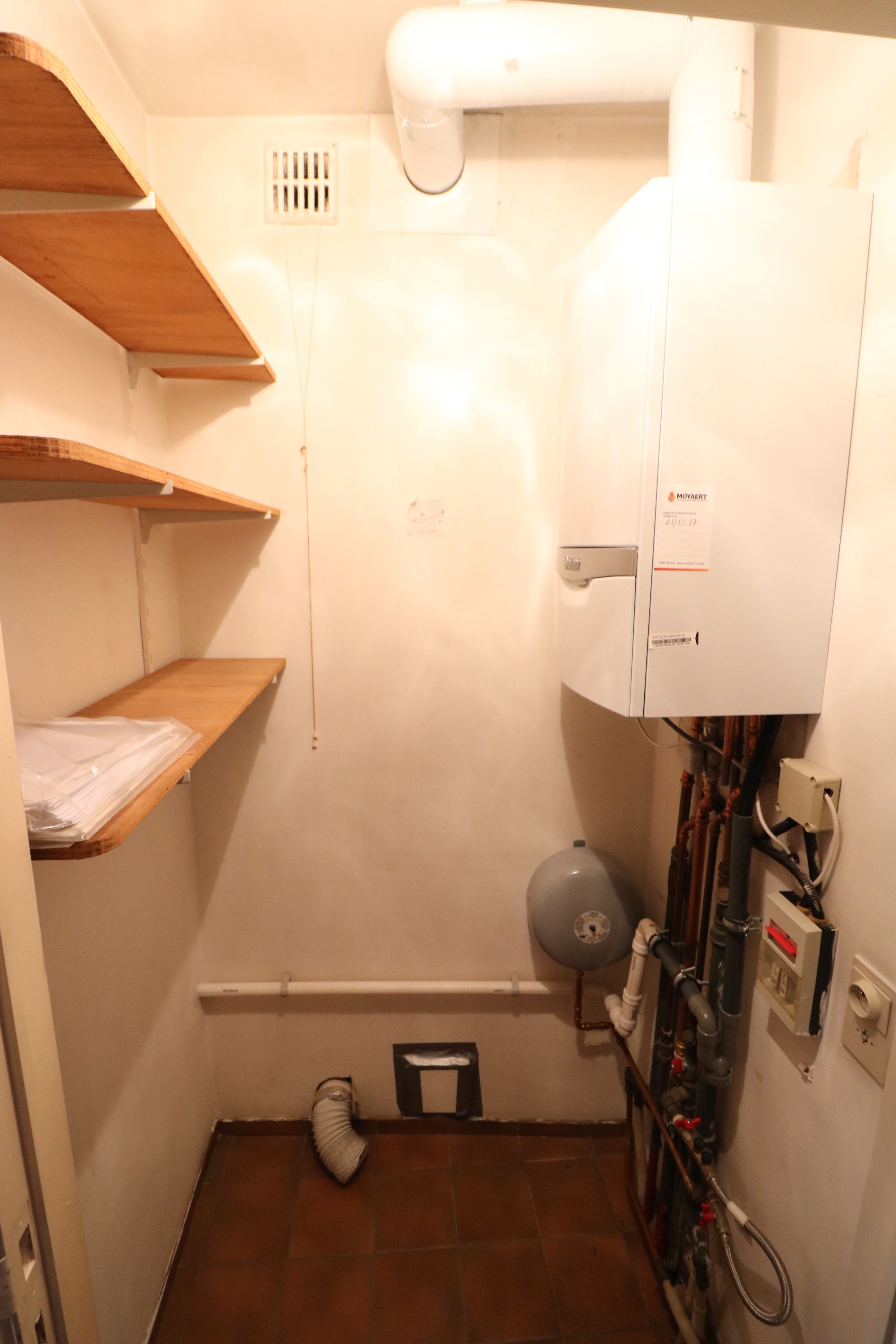 Lichtrijk 3-slaapkamerappartement met garage vlakbij het centrum van Blankenberge. foto 5