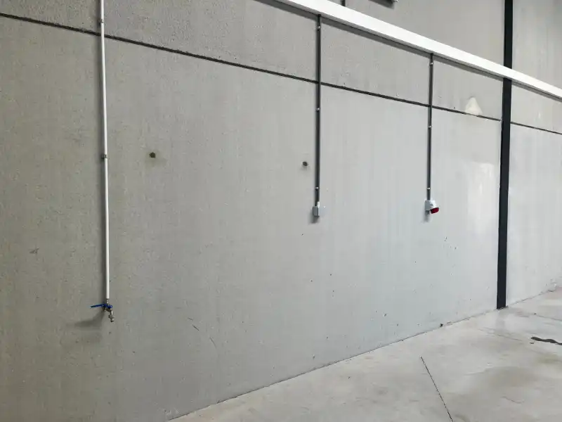 Praktische loods van 132 m² met 2 parkeerplaatsen in Rumbeke foto 7