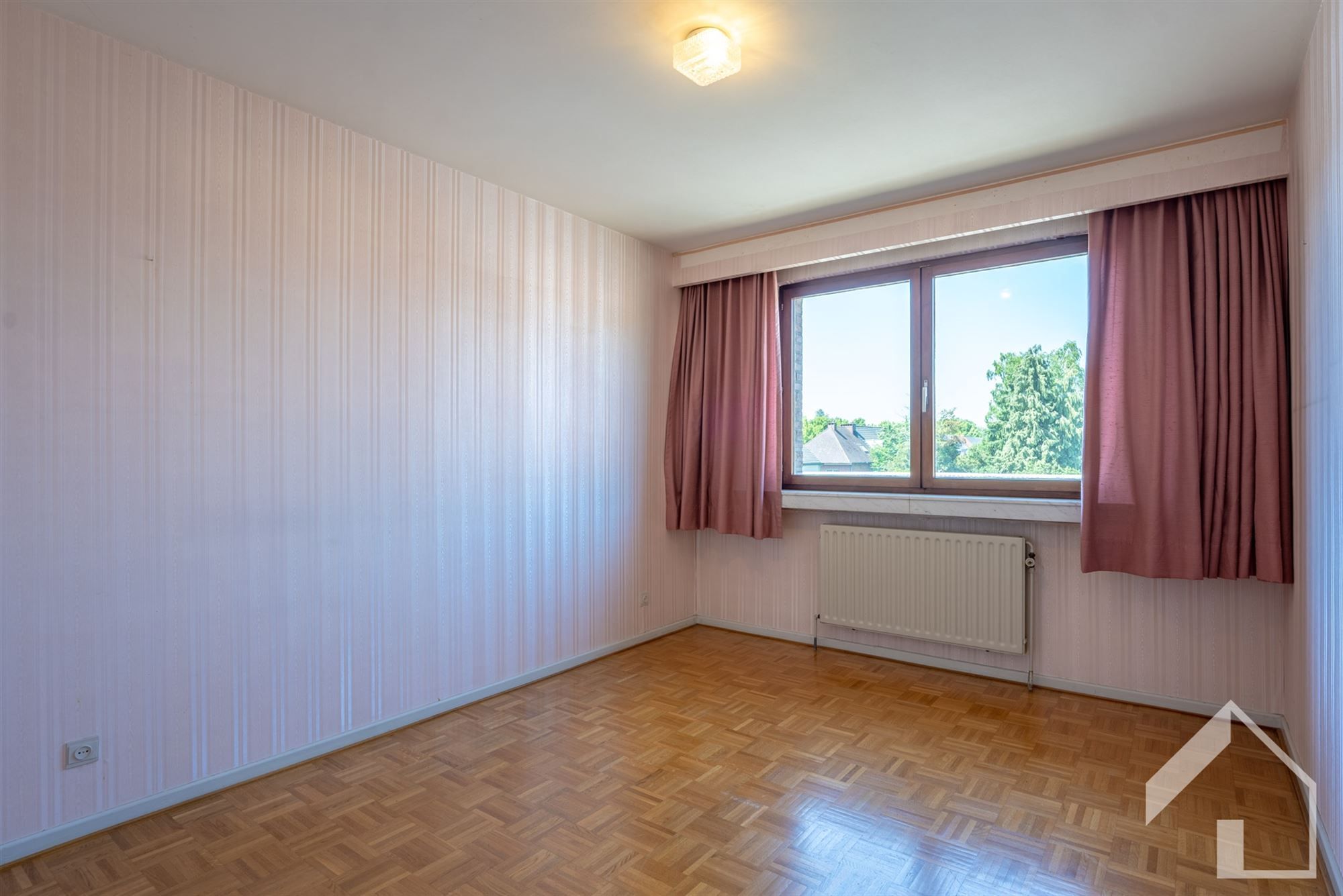Ruim verzorgd appartement in het hart van Schoten foto 9