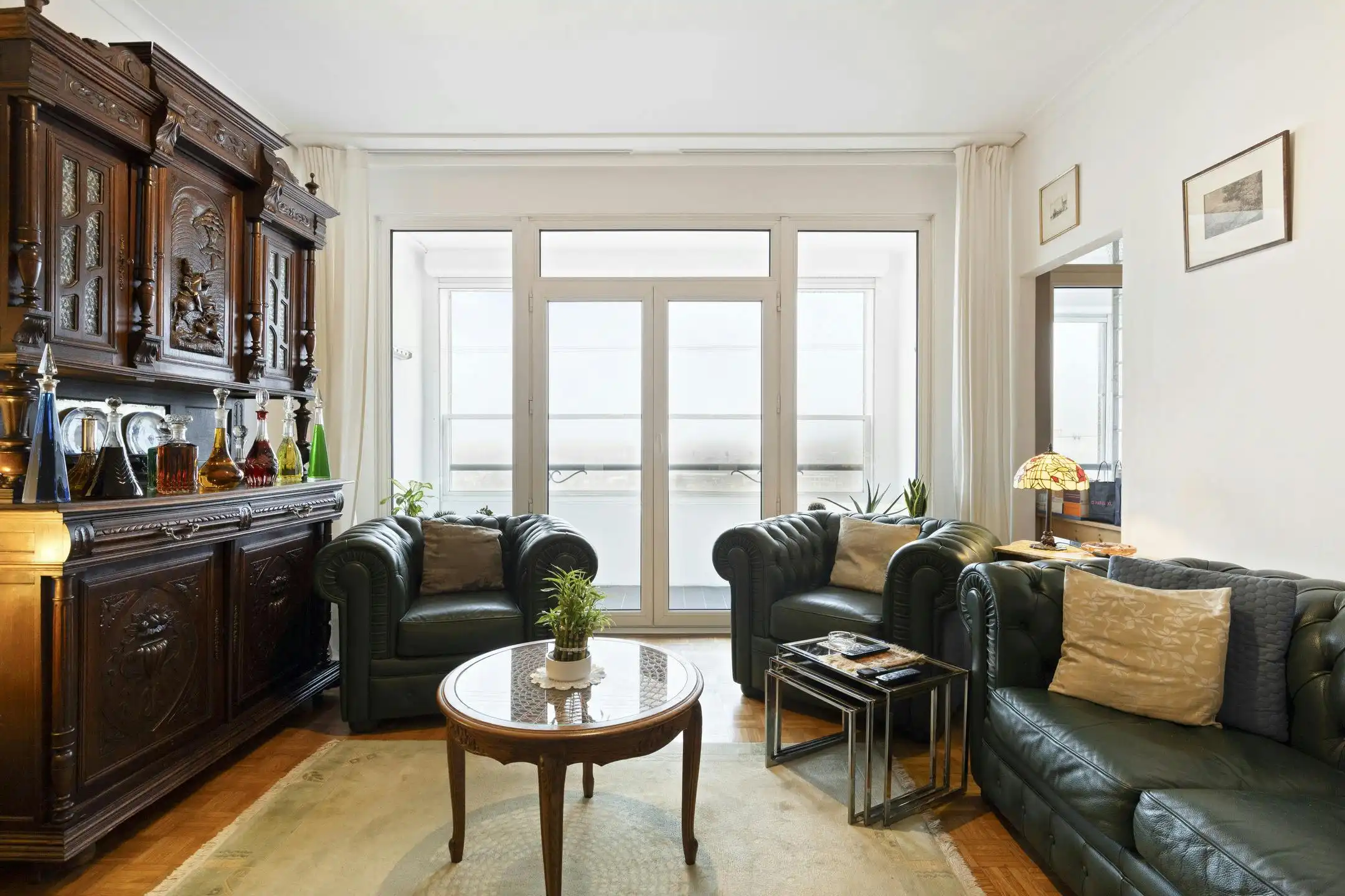 Gerenoveerd appartement met terras te koop in Antwerpen foto 3