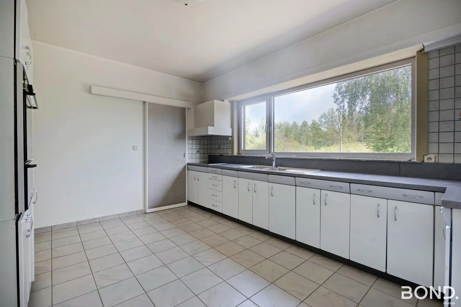 Ruime woning met prachtige tuin in Rotselaar! foto 7