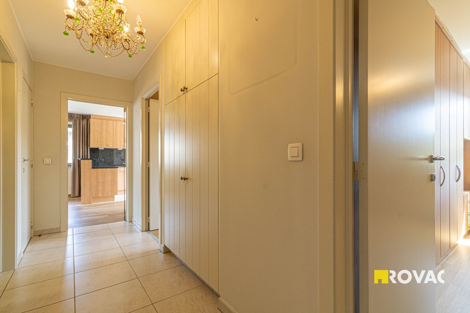 Zeer lichtrijk appartement met topligging foto 11