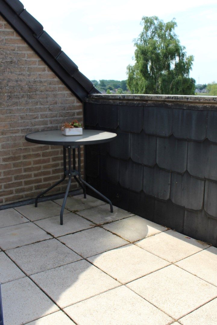 Duplex appartement op wandelafstand van het station en het centrum. foto 3