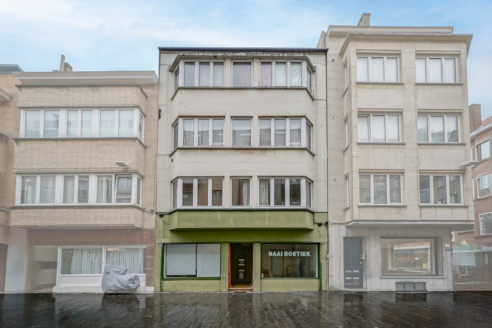 Opbrengsteigendom centrum Oostende met 3 appartementen en 2 handelsruimtes foto 2