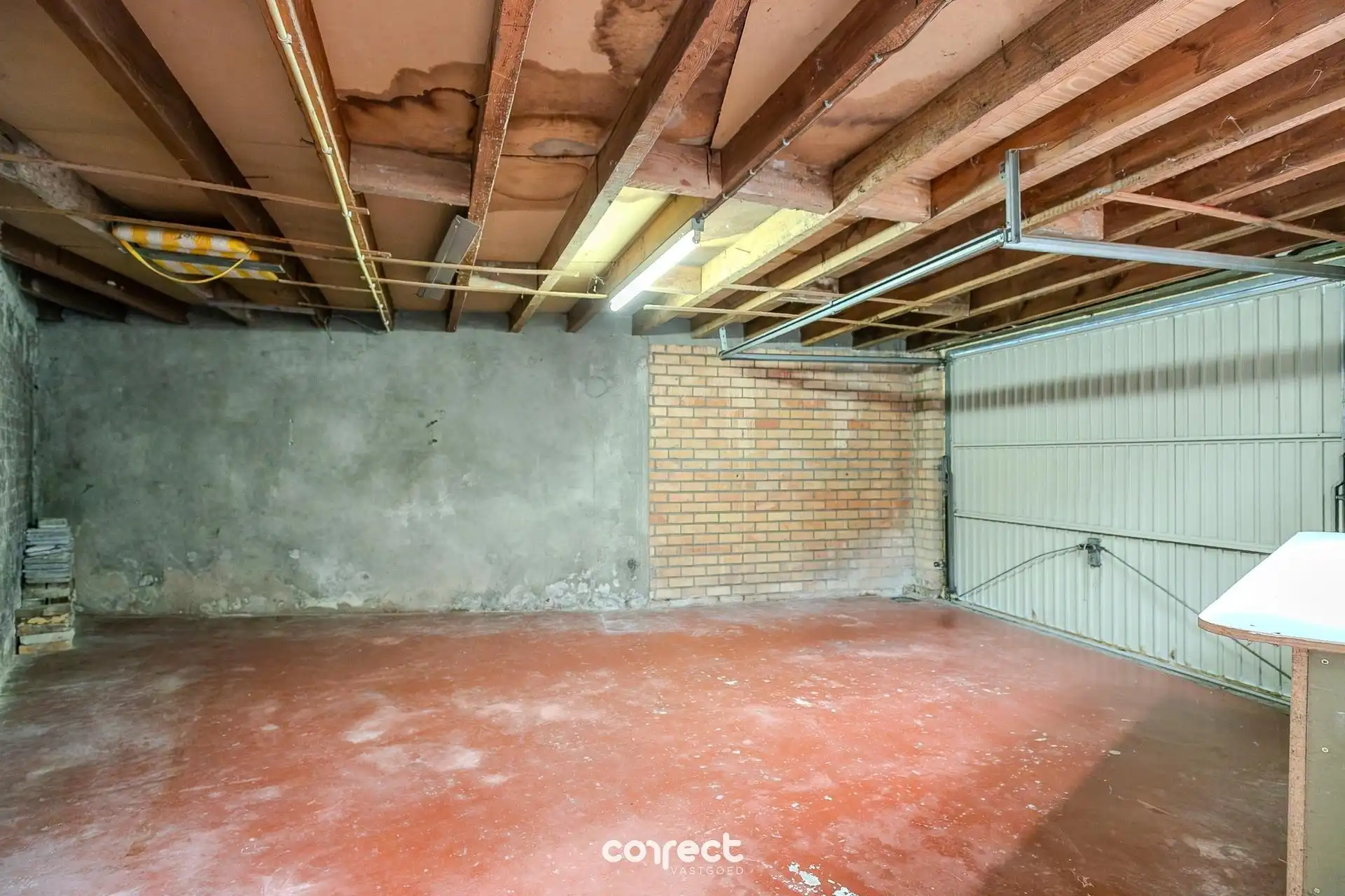 Verzorgde woning met 3 slpkrs, garage en tuin foto 11