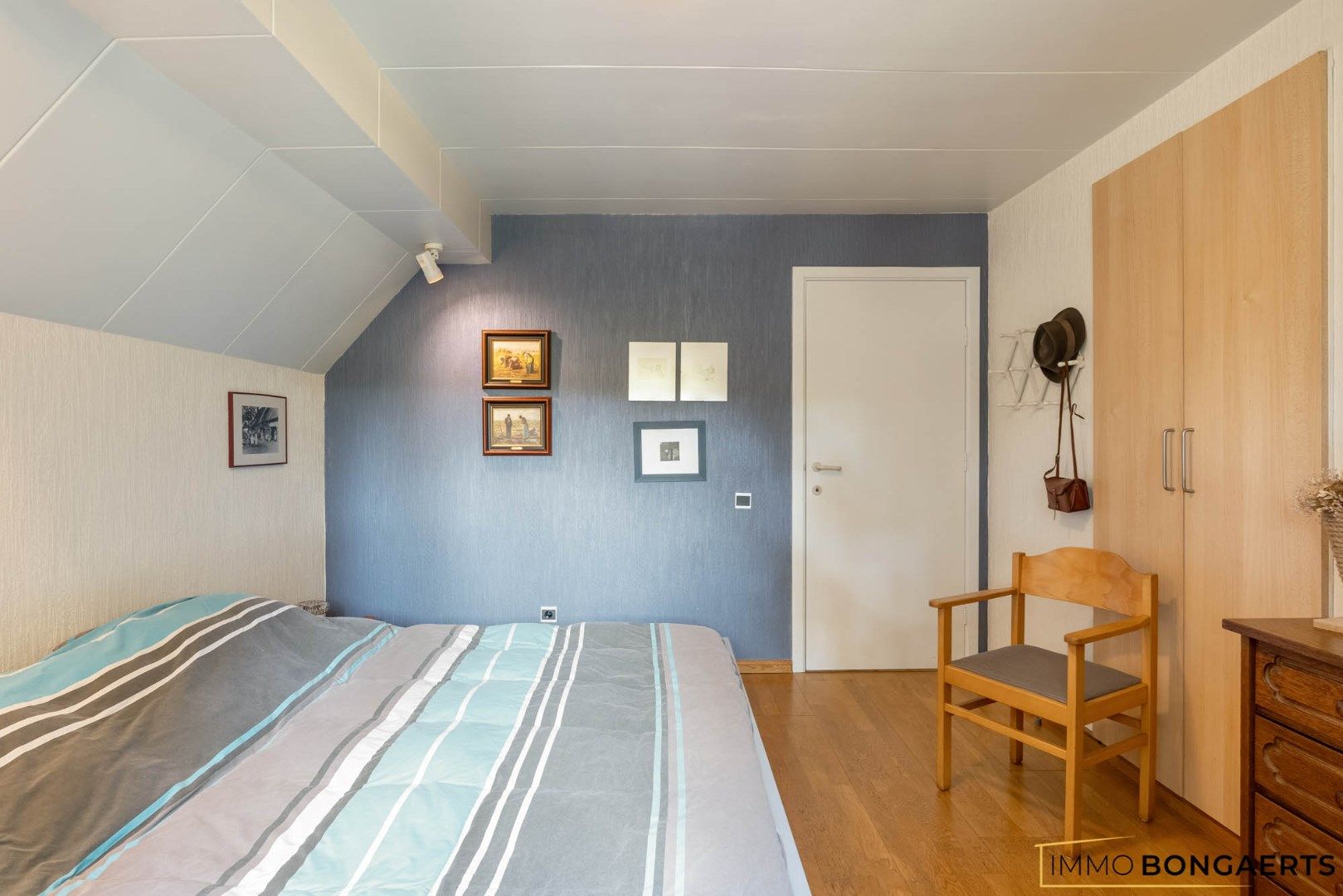 Zeer ruime woning op een leuke locatie te Bret-Gelieren. foto 33