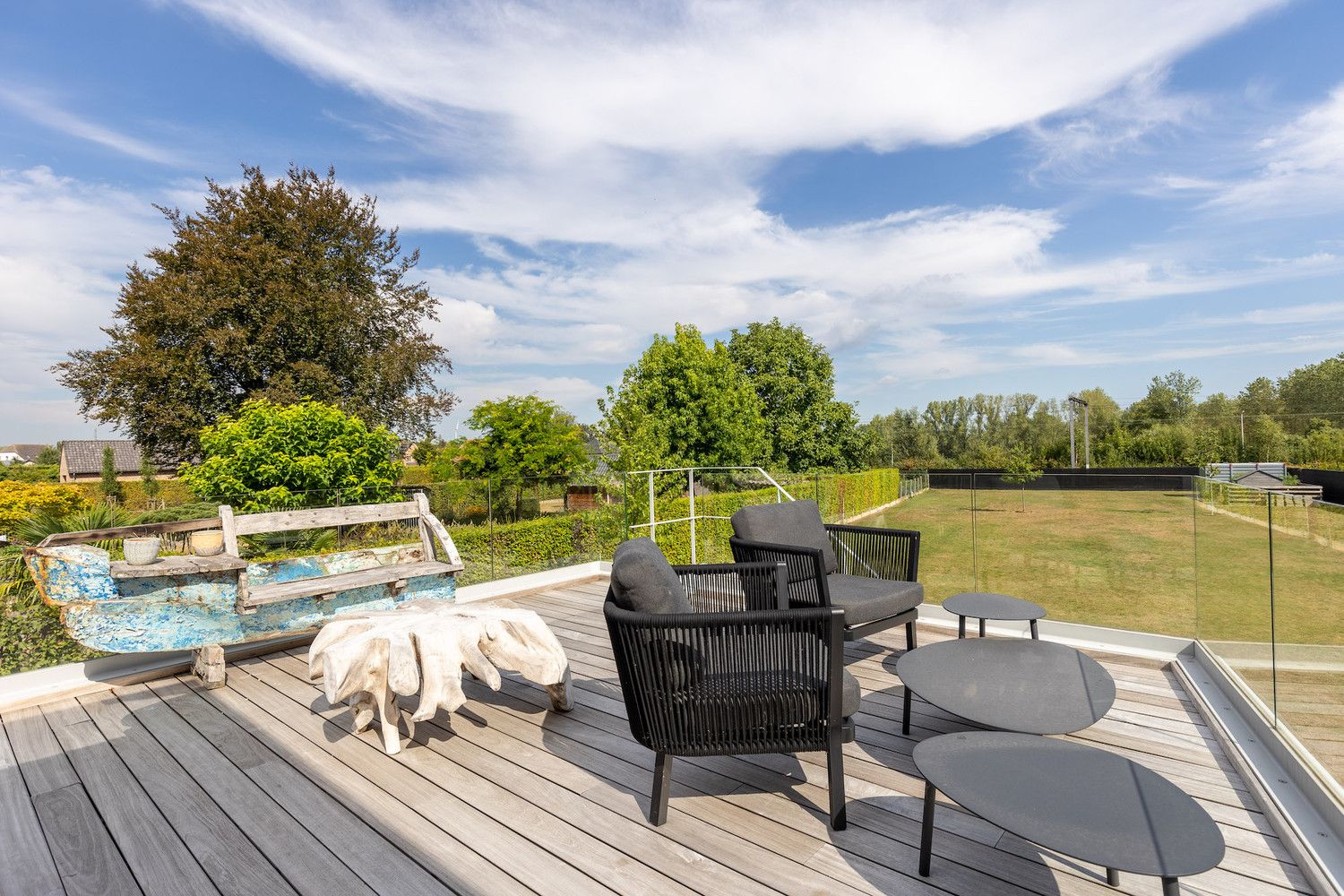 Moderne architectuurwoning op een perceel van 20a foto 13