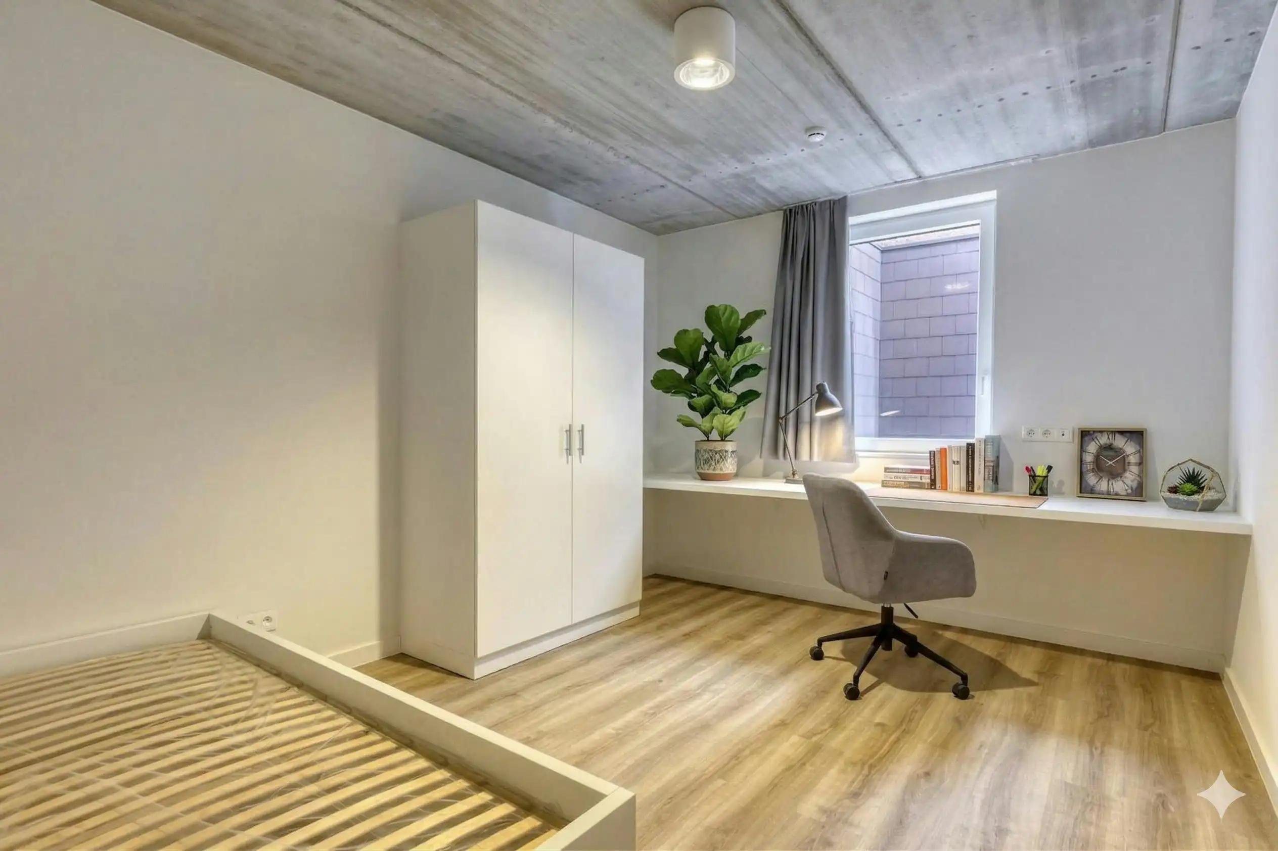 Studentenkamer te koop in centrum Kortrijk! foto 3