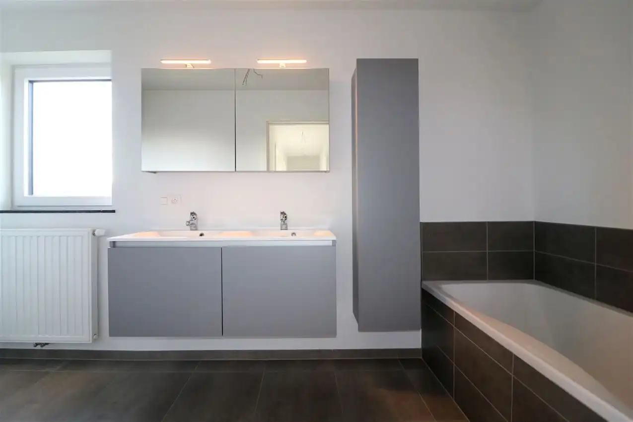 Nieuwbouw appartement met 3 slaapkamers foto 13