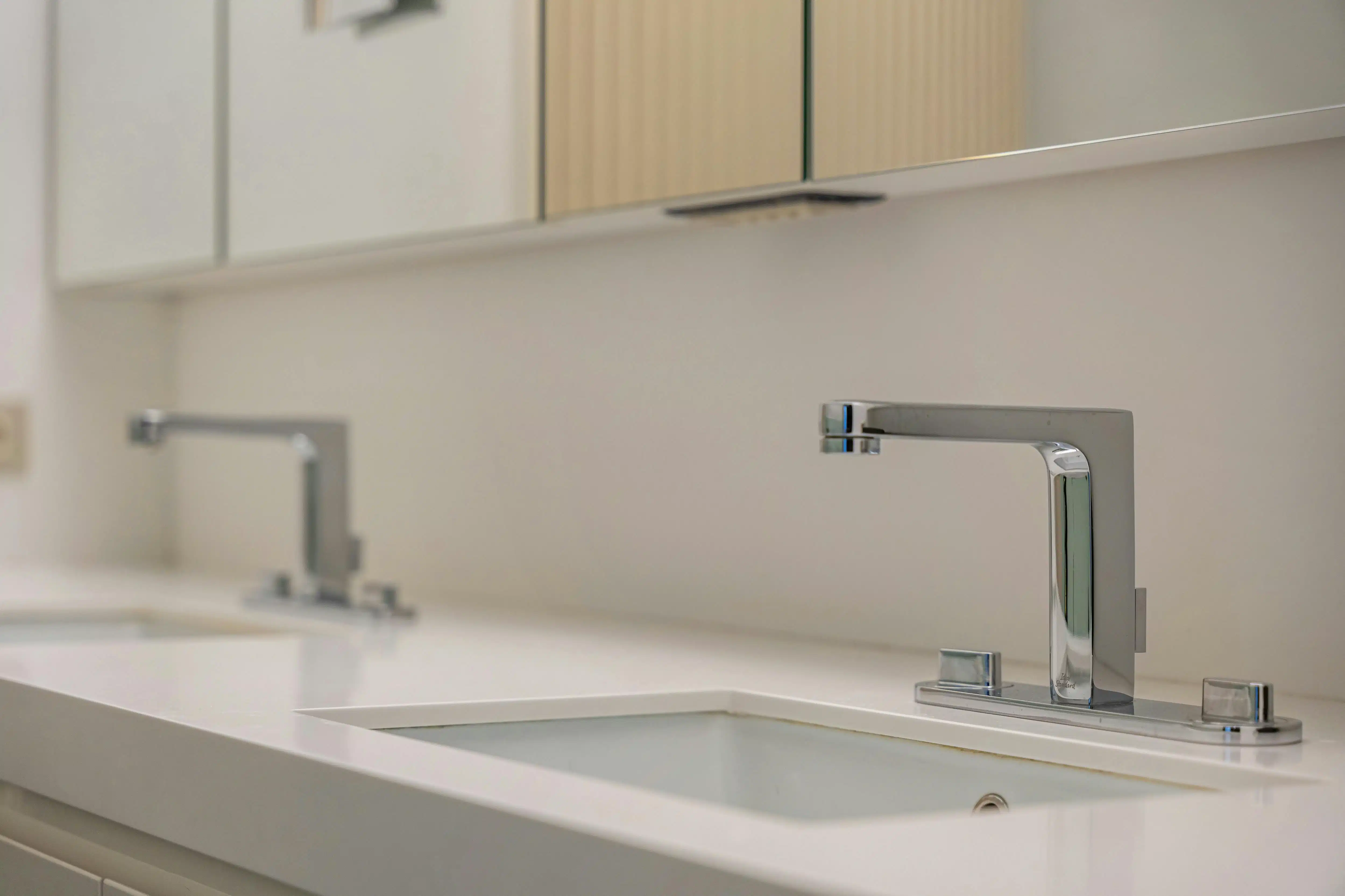  Exclusief hoekappartement aan het water met ruim zonneterras foto 26