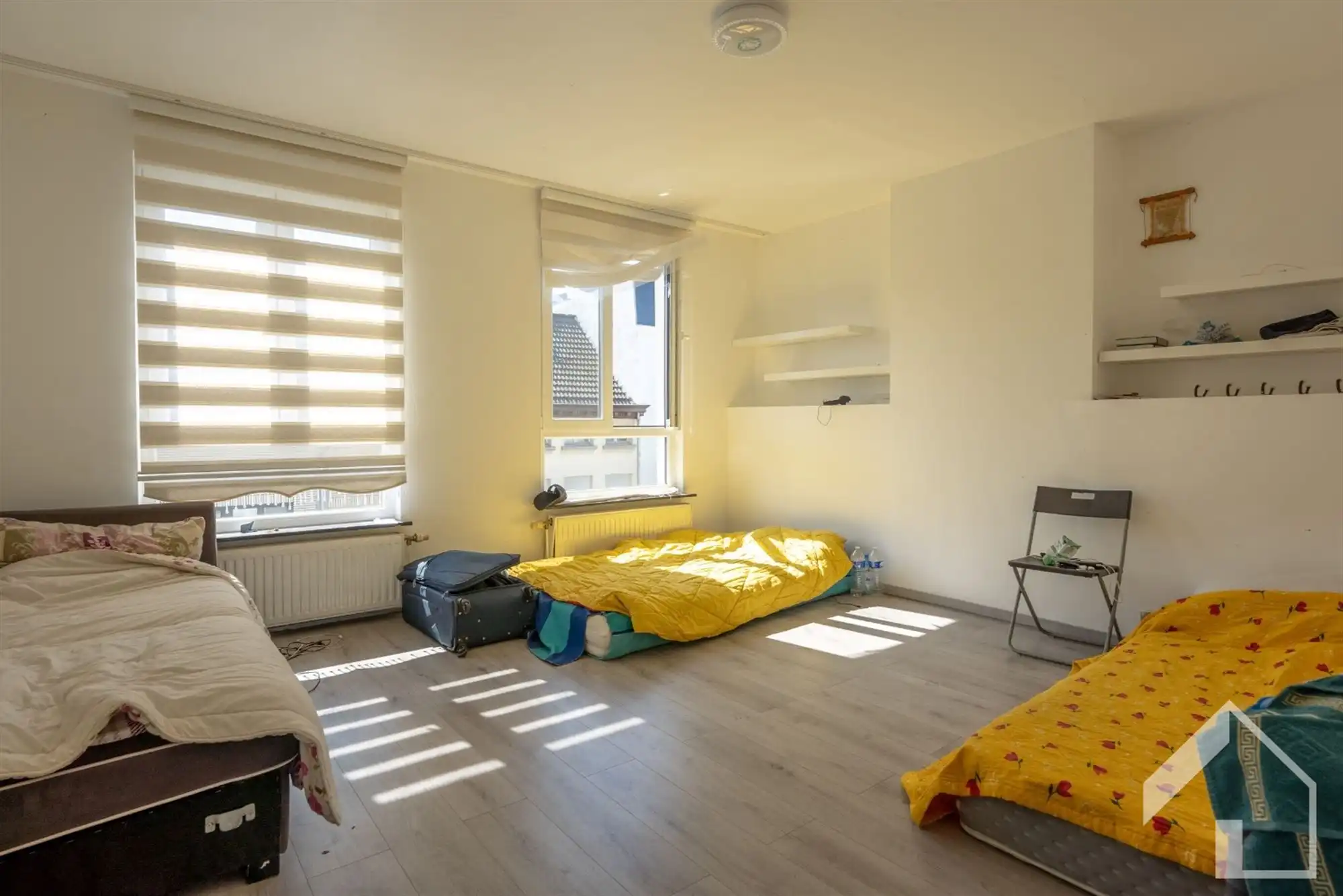 Ruime woning (190 m²) met tuin en veel potentieel foto 8