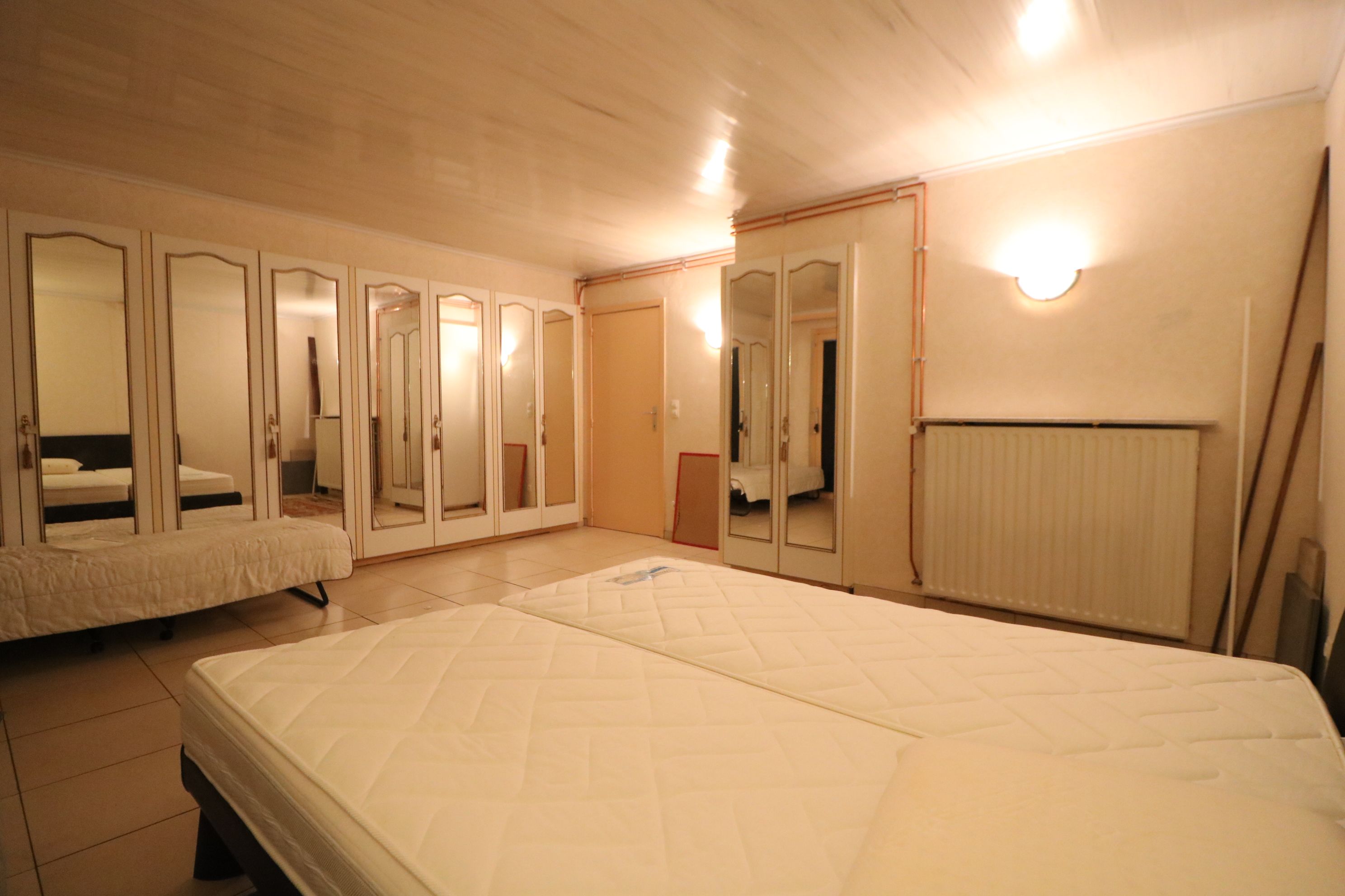 Zeer ruim appartement (139m²) met prachtig zicht op Leopoldpark, jachthaven en zee.  foto 8