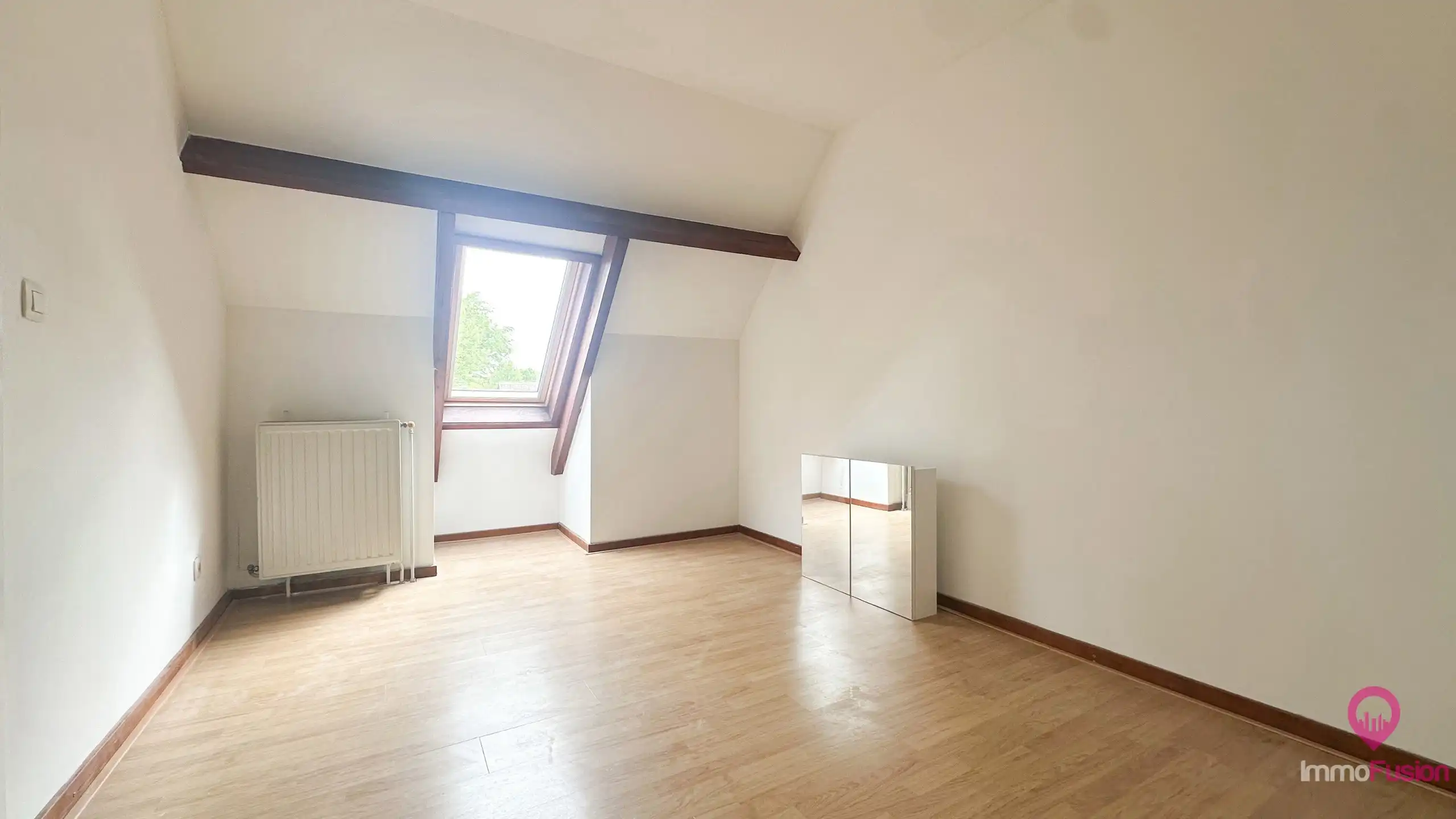 mooie gezinswoning met 3 slaapkamers en tuin foto 12