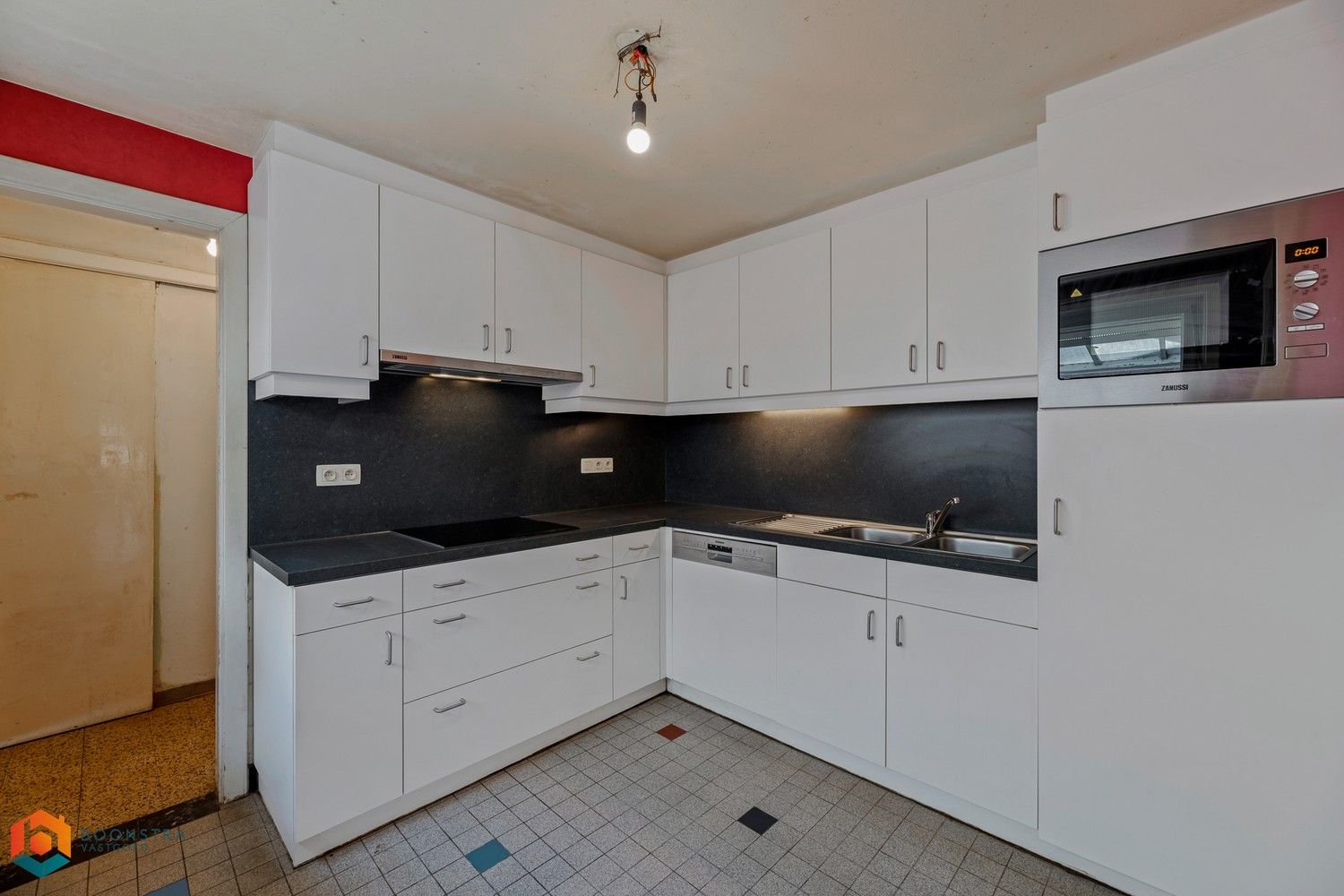 Te renoveren woning met 3 slpkrs en tuin in Heist-op-den-Berg foto 5