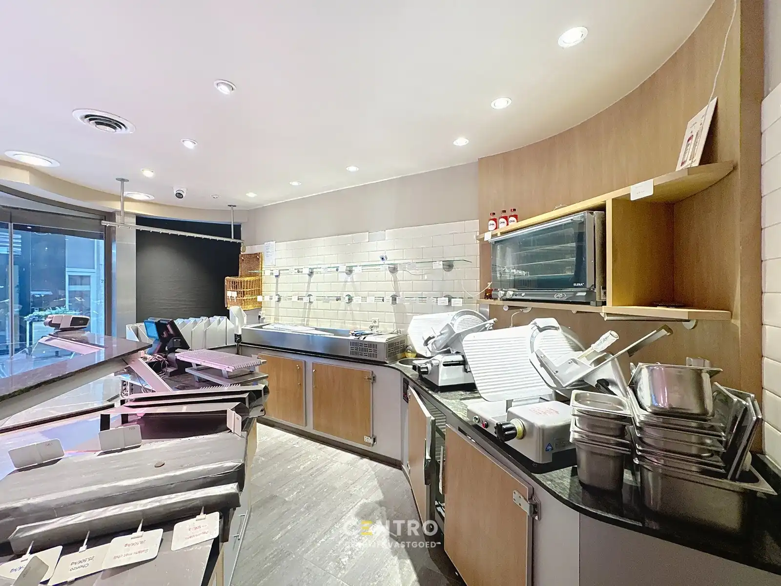 Handelspand met woonst op TOPligging! foto 11