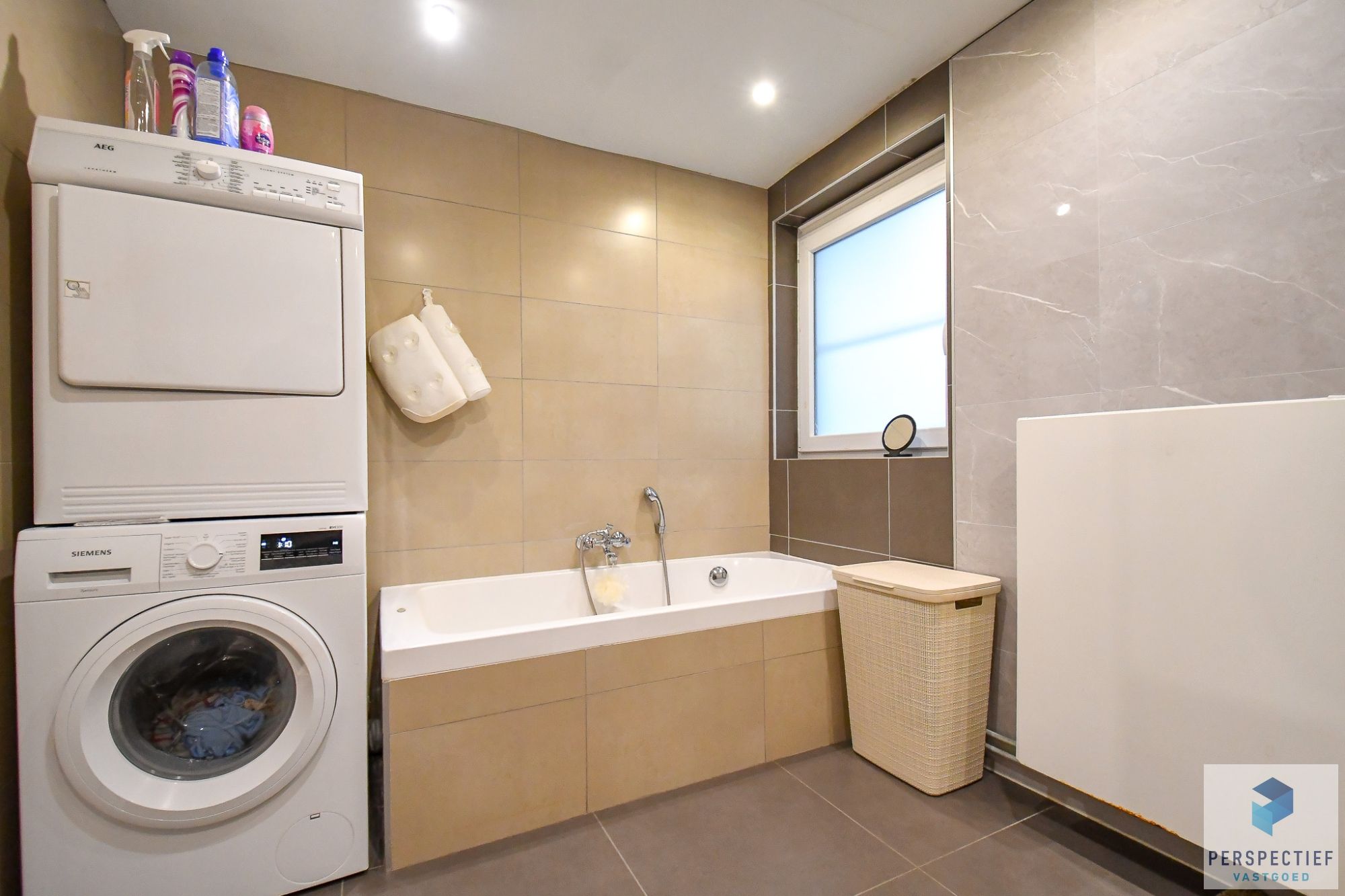 Groot gelijkvloers hoekappartement (136 m²) met 3 slaapkamers, tuin en 2 terrassen foto 8