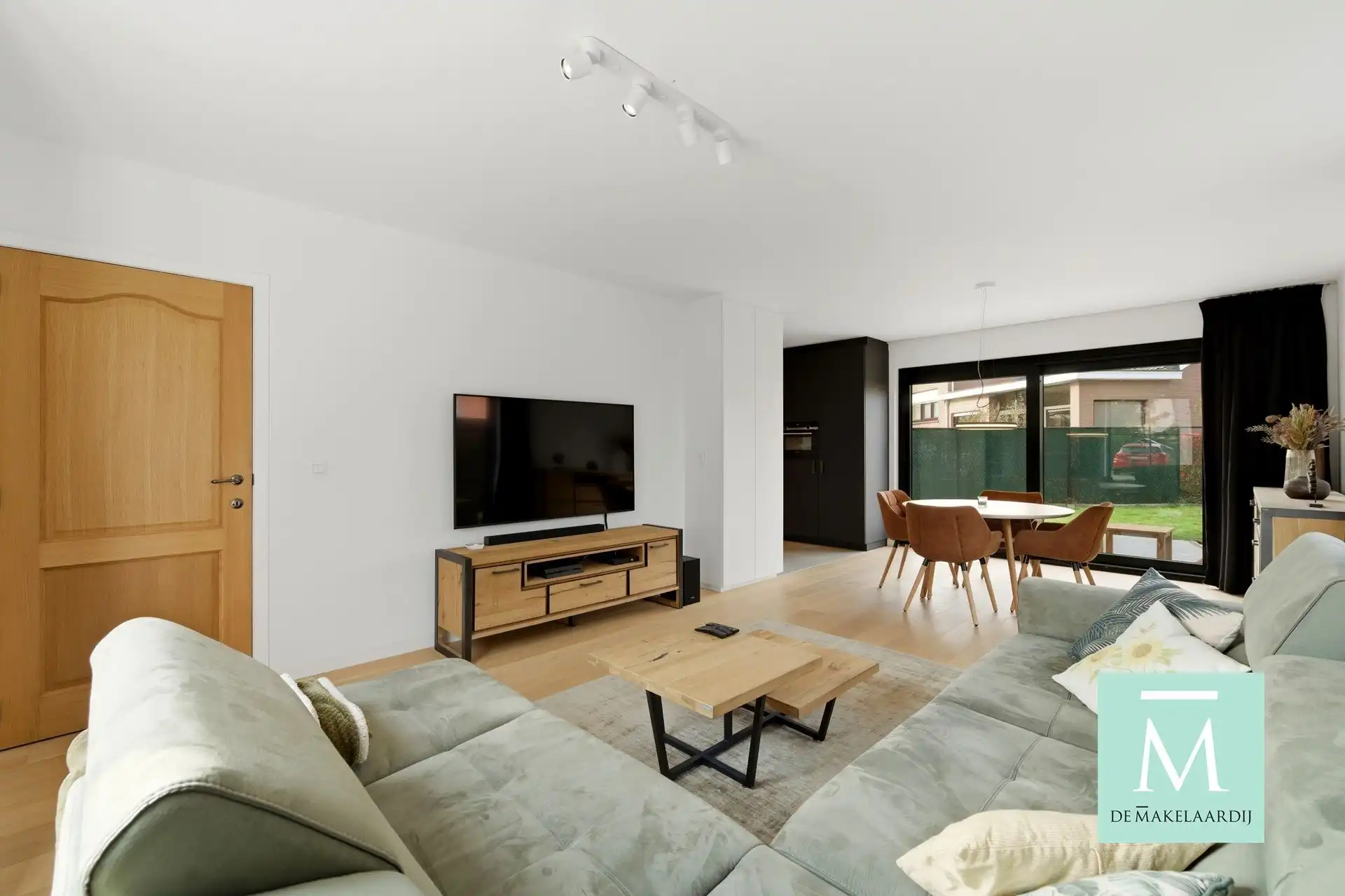 Recente woning met 3 ruime slaapkamers gelegen in het centrum van Rijmenam en vlakbij het Imelda ziekenhuis foto 3