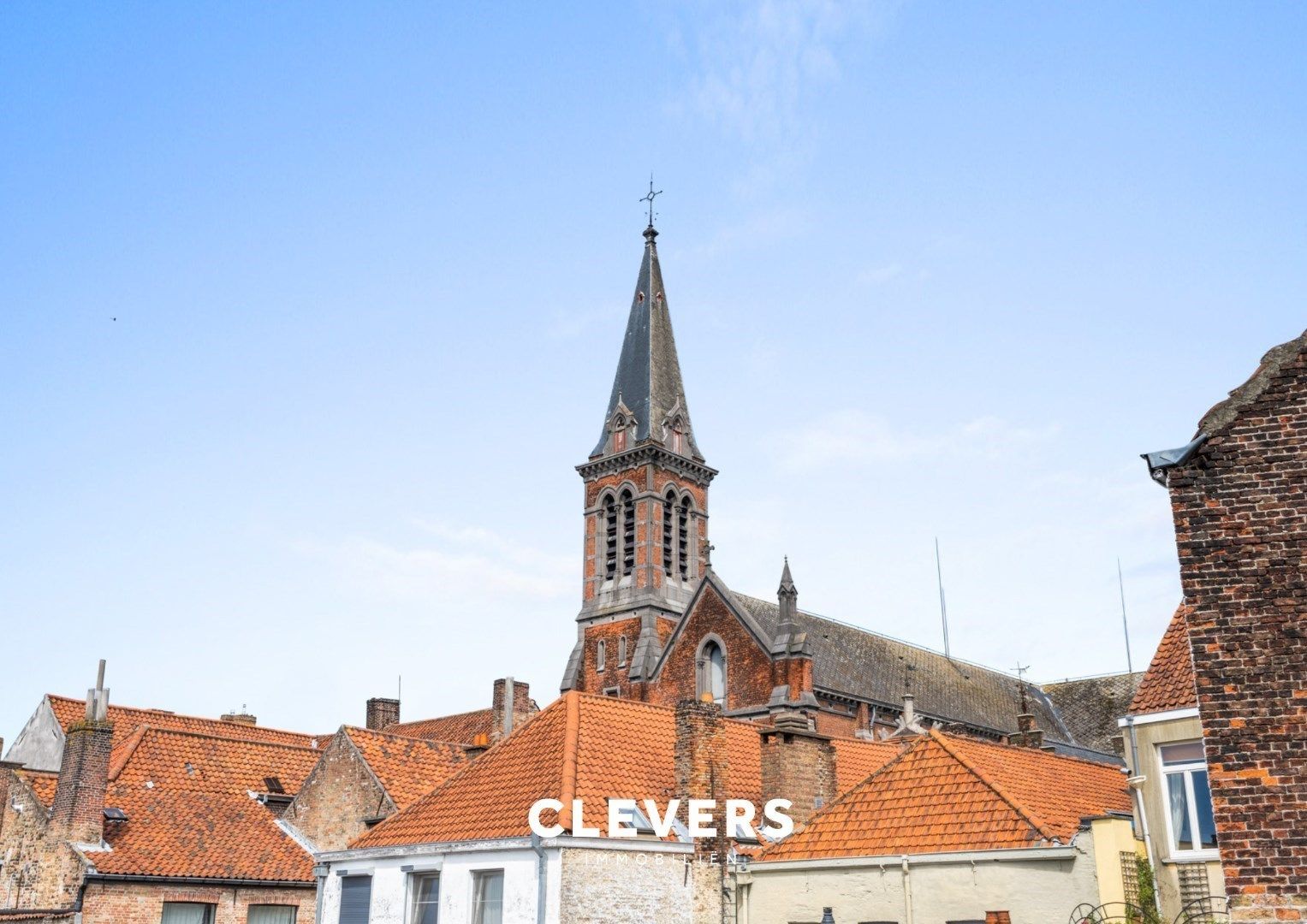 Zéér ruim en energiezuinig (B-label) appartement met 3 slaapkamers foto 2