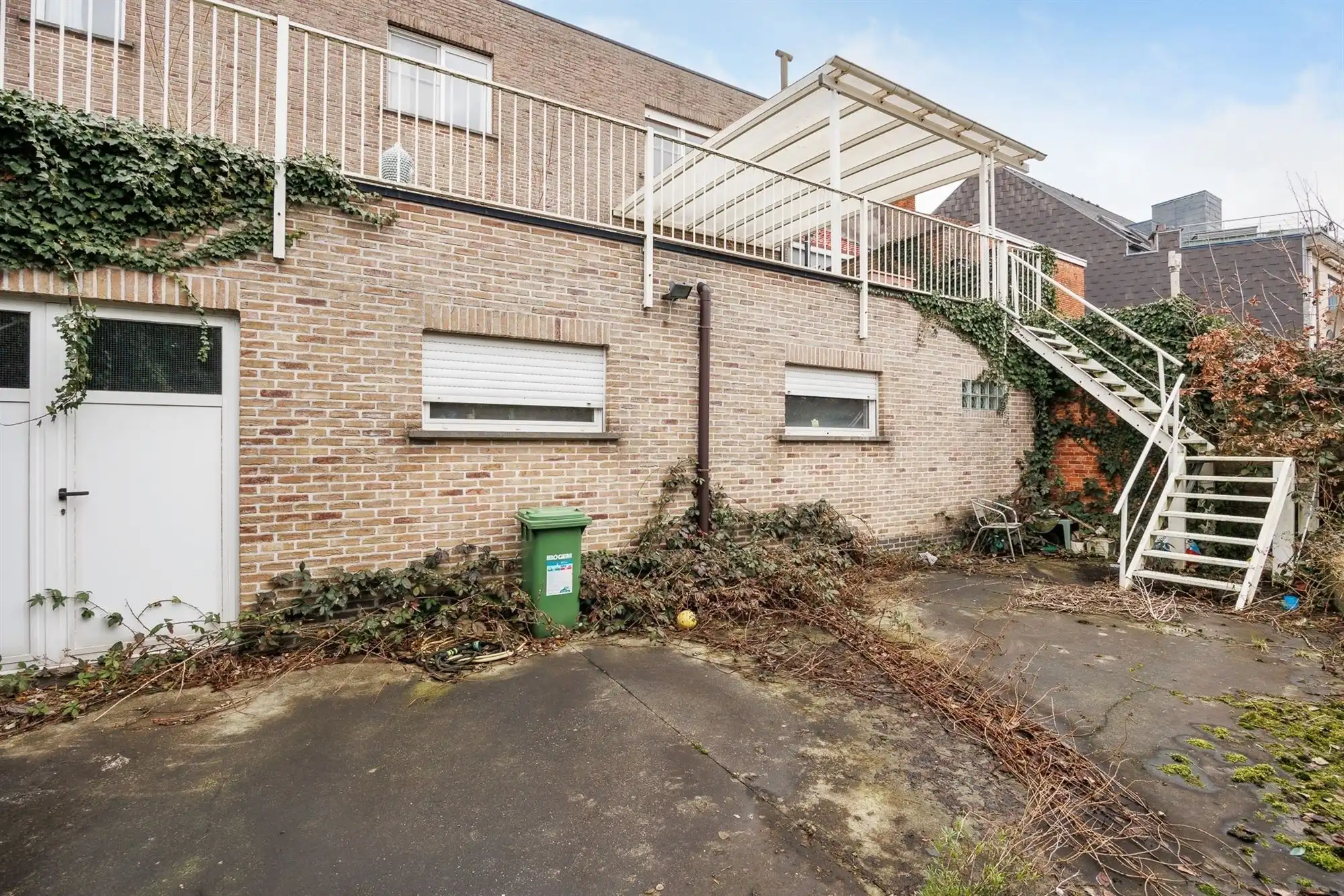 Handelspand + duplex met 6 slpkmrs met Z-tuin en terras foto 27