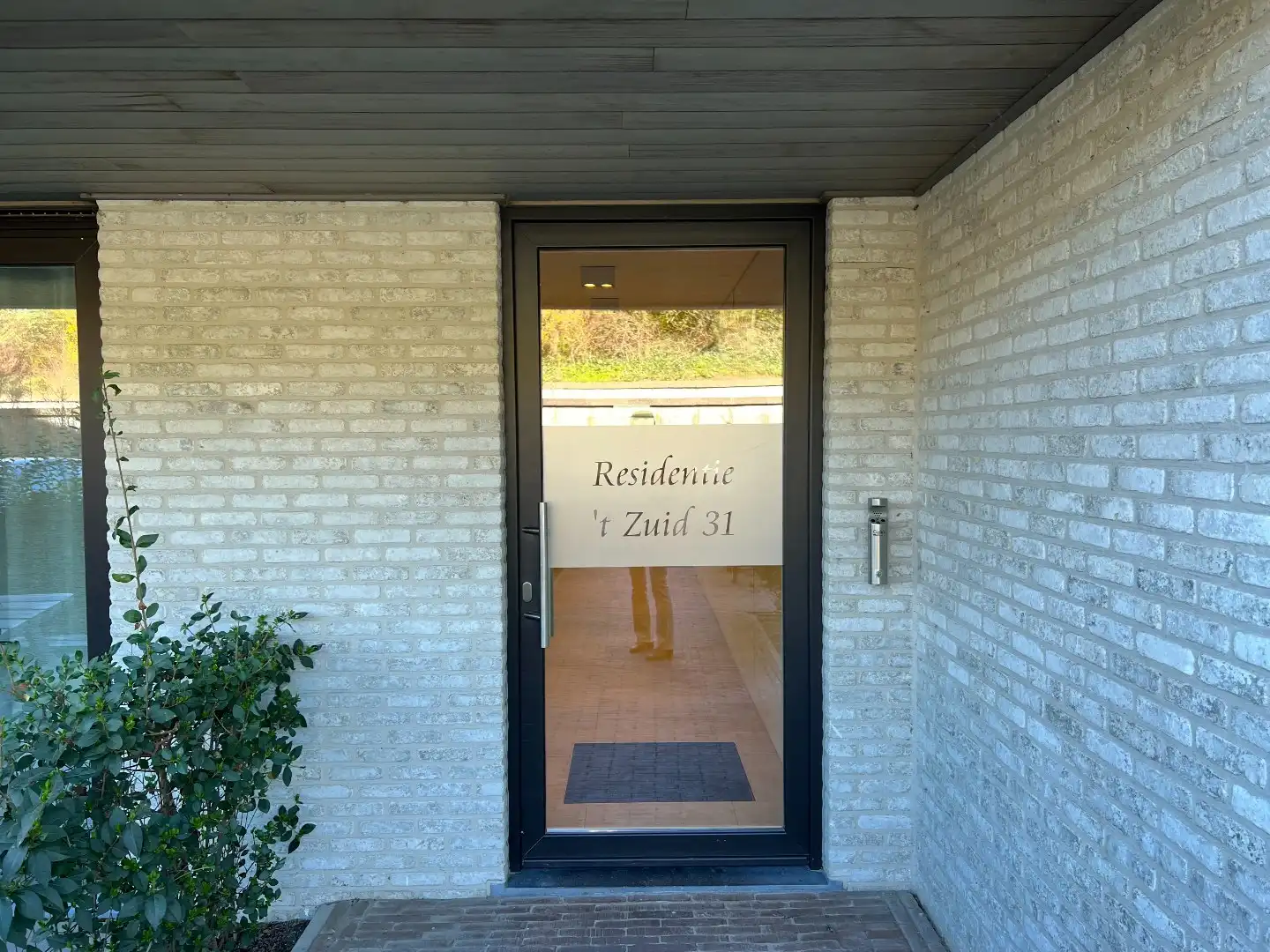Energiezuinig appartement te huur te Harelbeke! foto 2