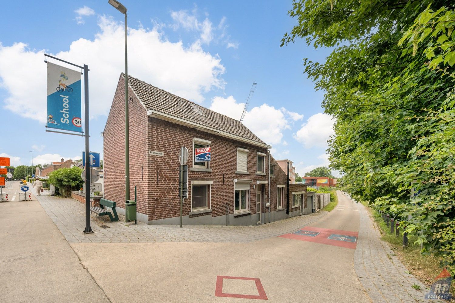 Hoofdfoto van de publicatie: Gerenoveerde woning met 2 slaapkamers in het rustige Zoutleeuw