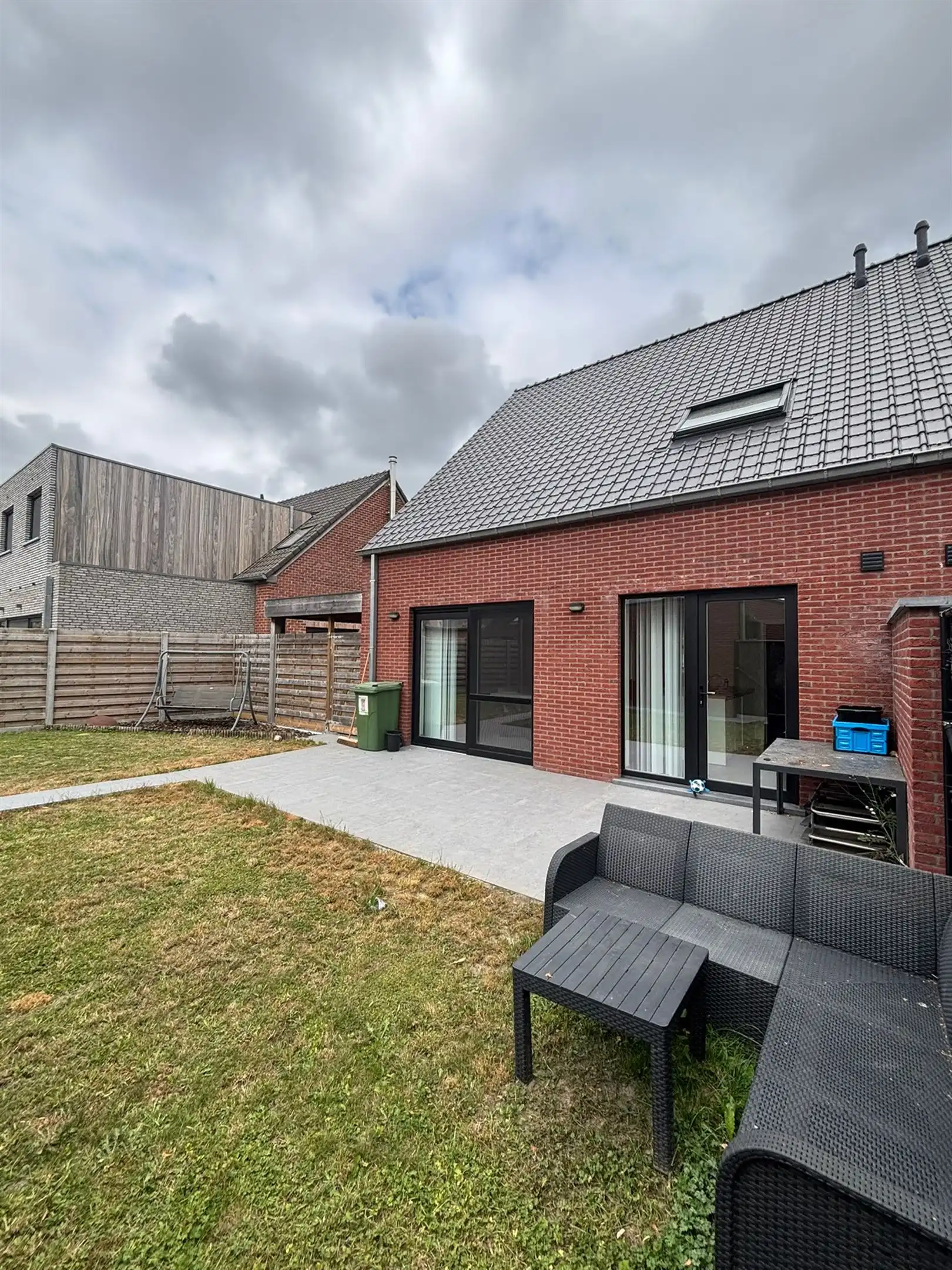 Halfopen bebouwing met 3 slpk's foto 18