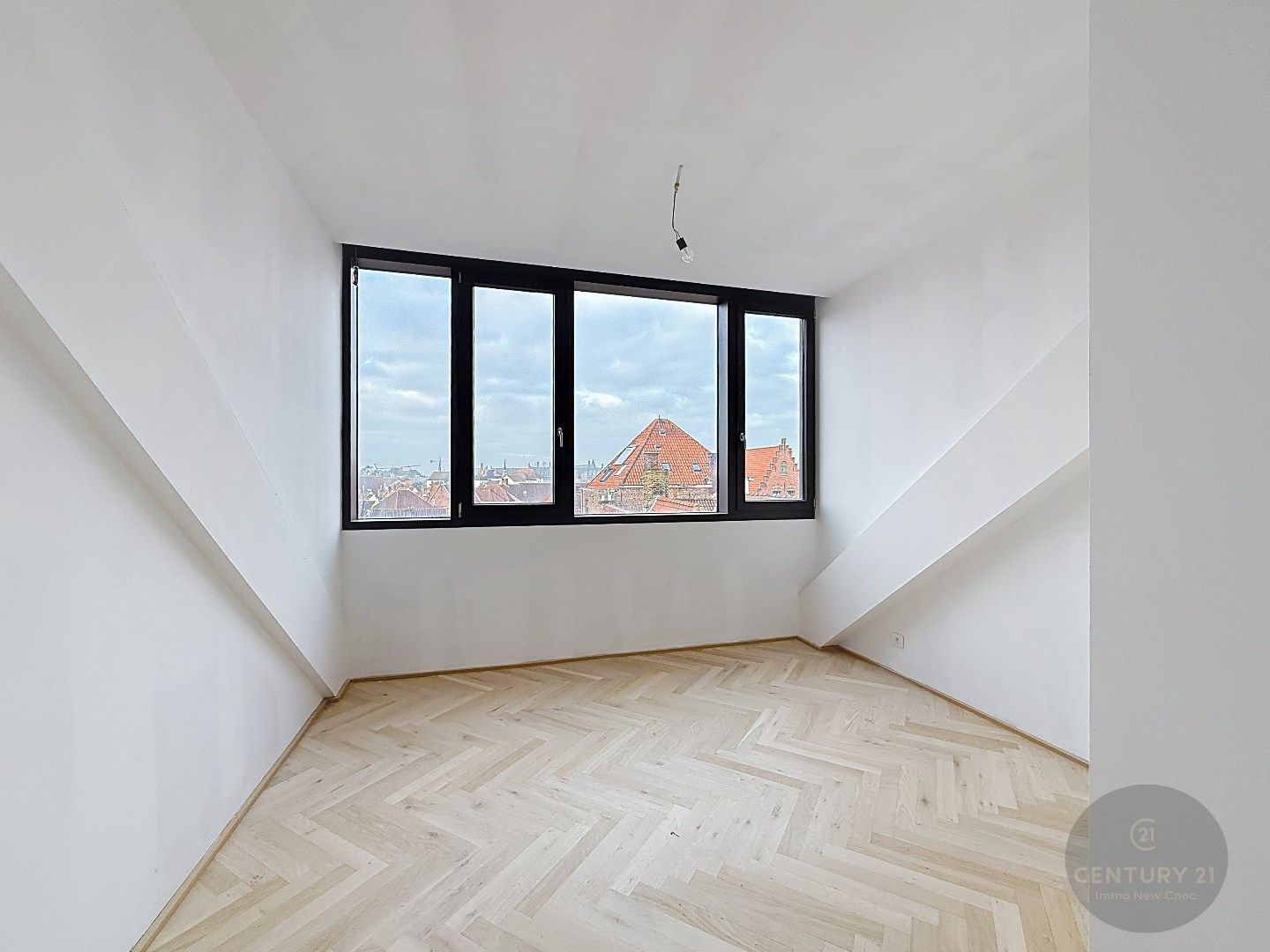 LOFT / PENTHOUSE ST GILLIS KWARTIER foto 10