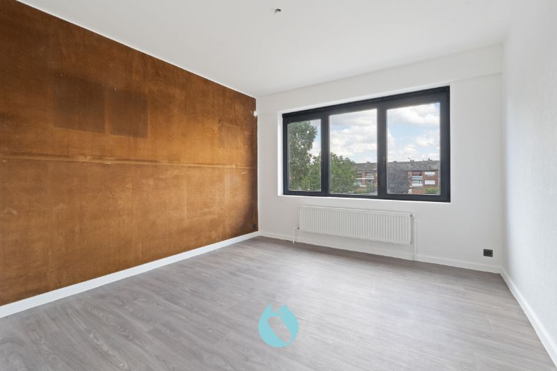 Rustig gelegen appartement met 2 slaapkamers foto 9
