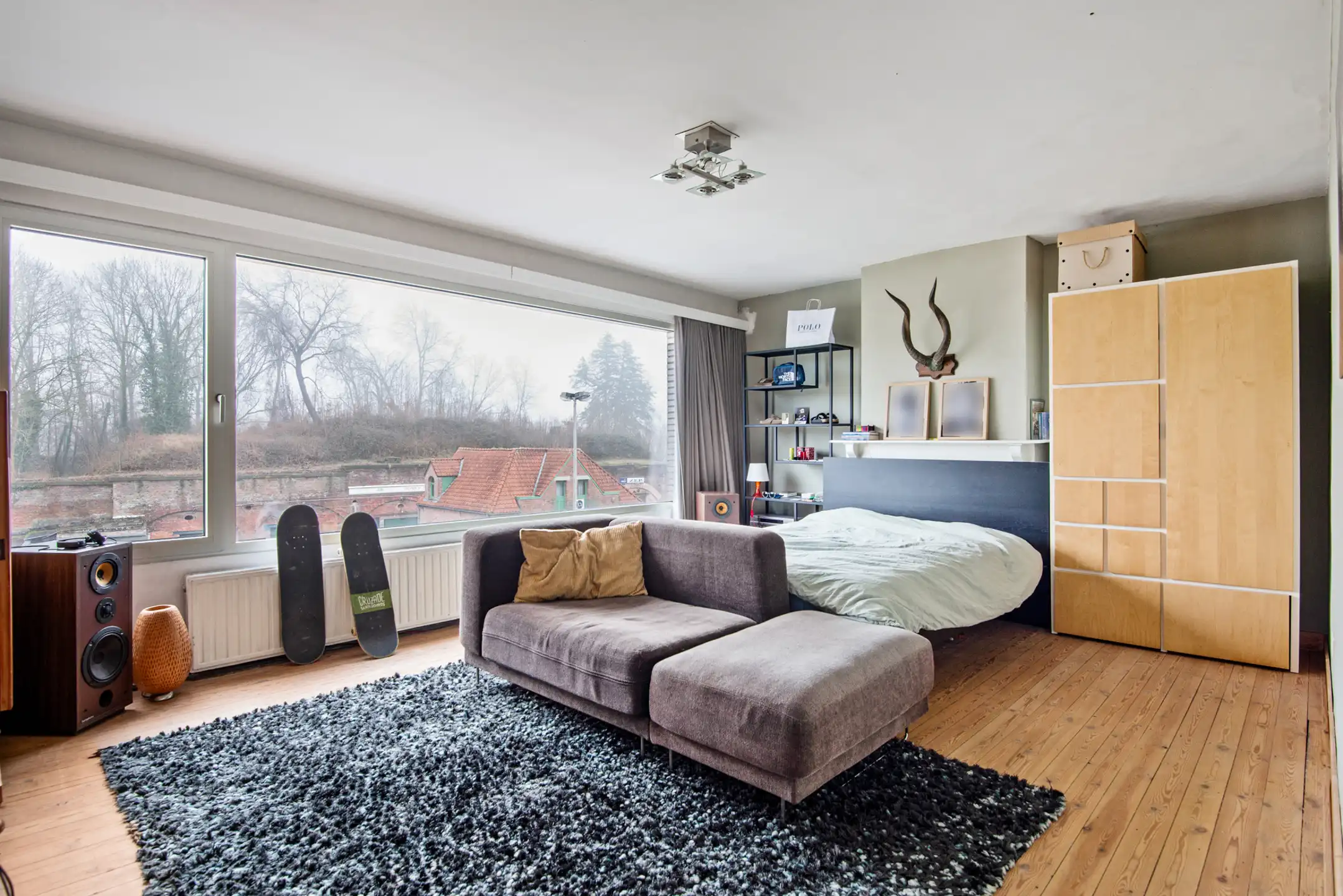 In het centrum gel. stadswoning met 5 slpk., terras, tuin en garage foto 22