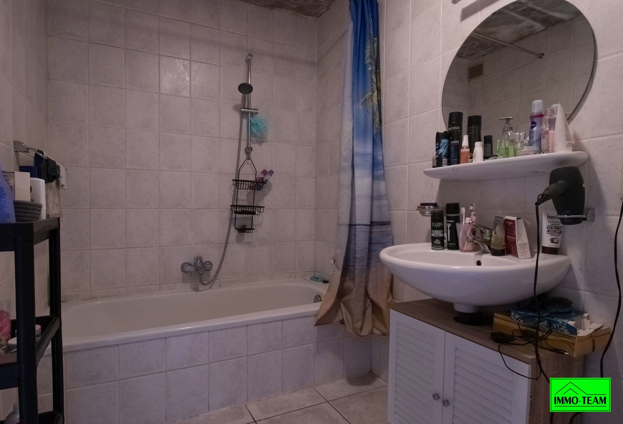 2-slaapkamer appartement met garagebox op wandelafstand van station foto 12