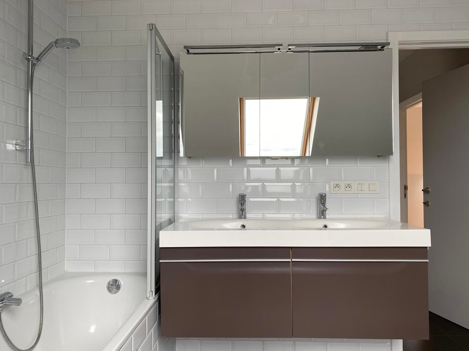 Appartement te huur foto 9