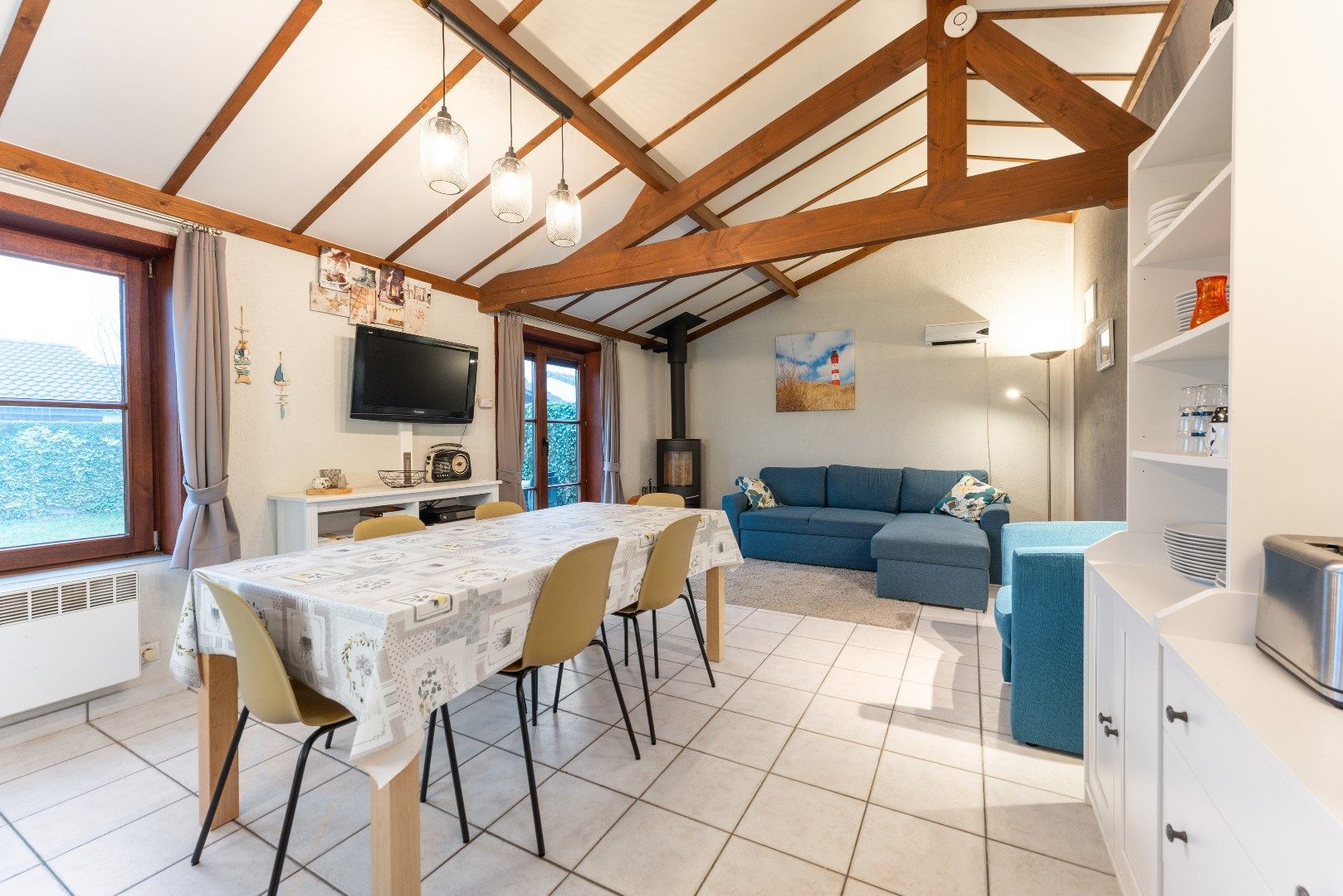 Zonnige vakantiewoning vlakbij zee foto 2