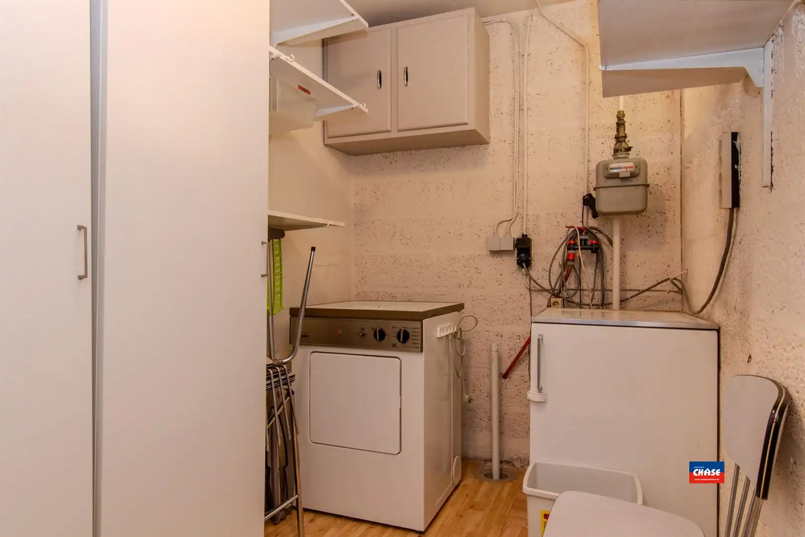 HOB met drie slaapkamers, garage en tuin foto 13