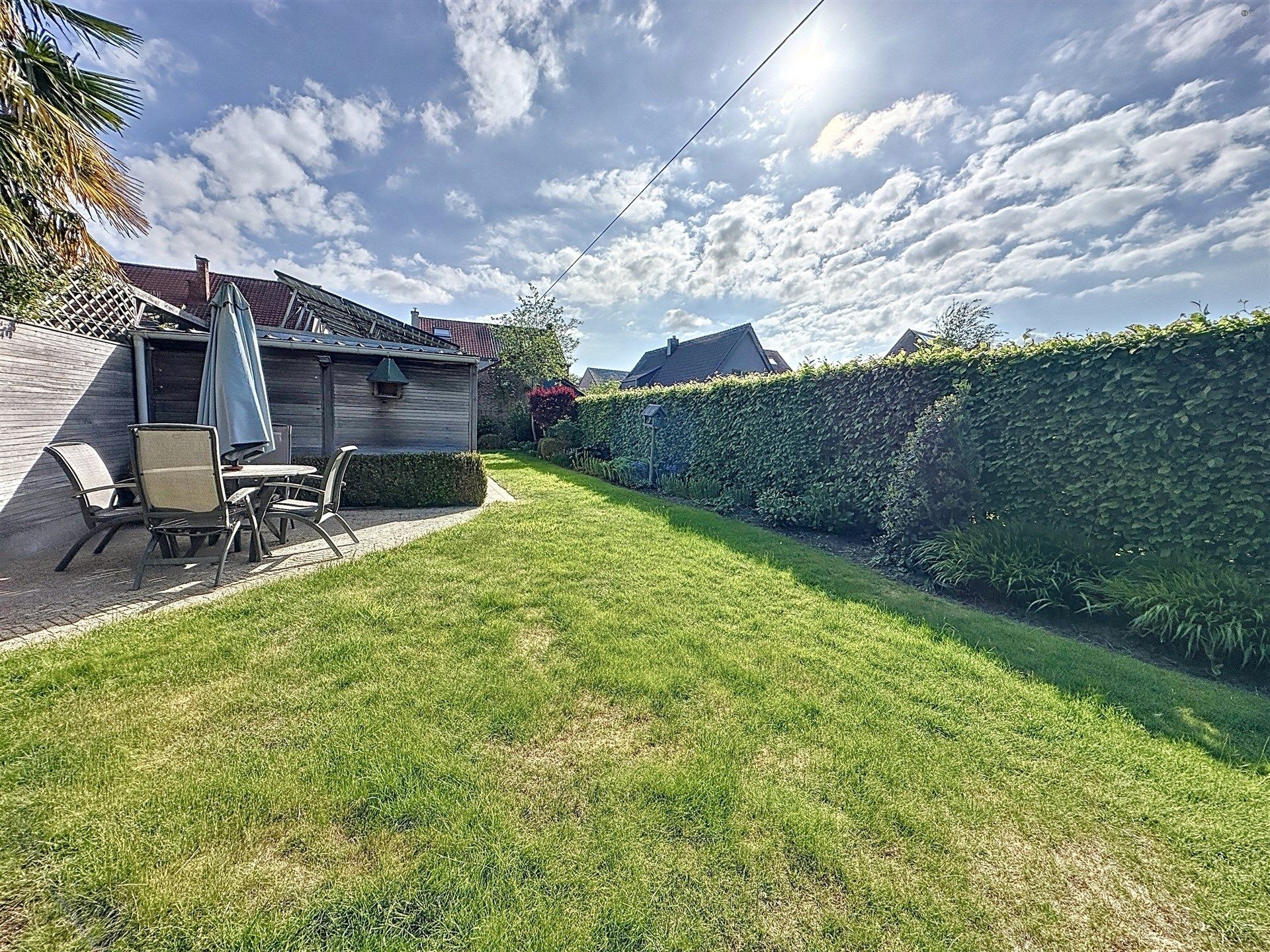 Instapklare woning met 3 slaapkamers en aparte garage op perceel van 810 m² foto 17