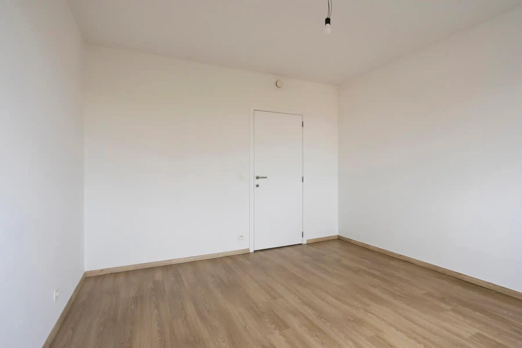 Leemans Immobiliën biedt u dit energiezuinige appartement aan met een adembenemend uitzicht over Brussel. foto 12