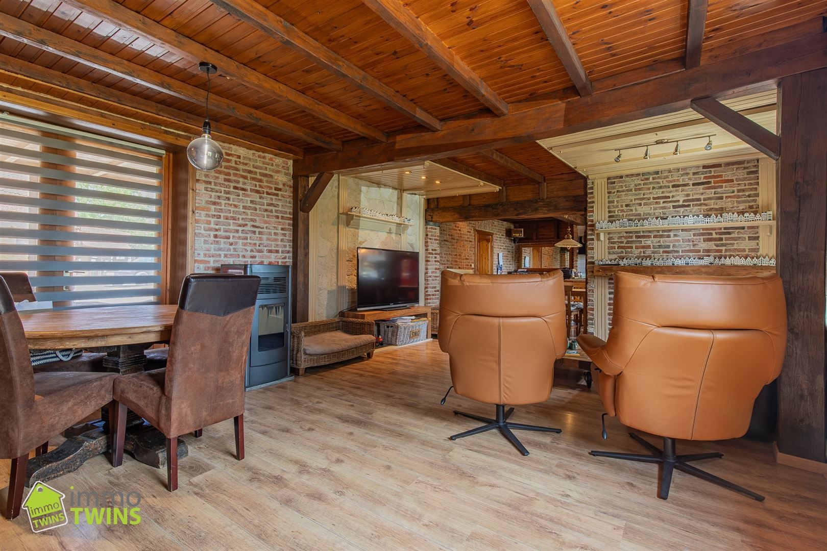 Charmante hoeve op toplocatie in Mespelare – 3177 m² perceel foto 11