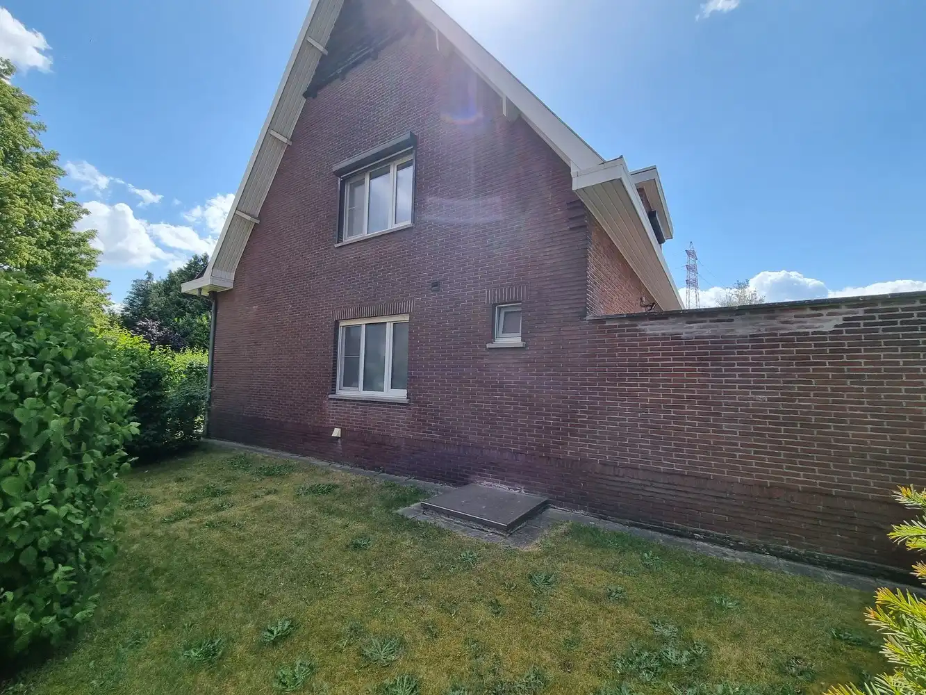 Zeer ruime, instapklare woning met 4 slpks op een prachtig perceel van 16a33ca foto 35