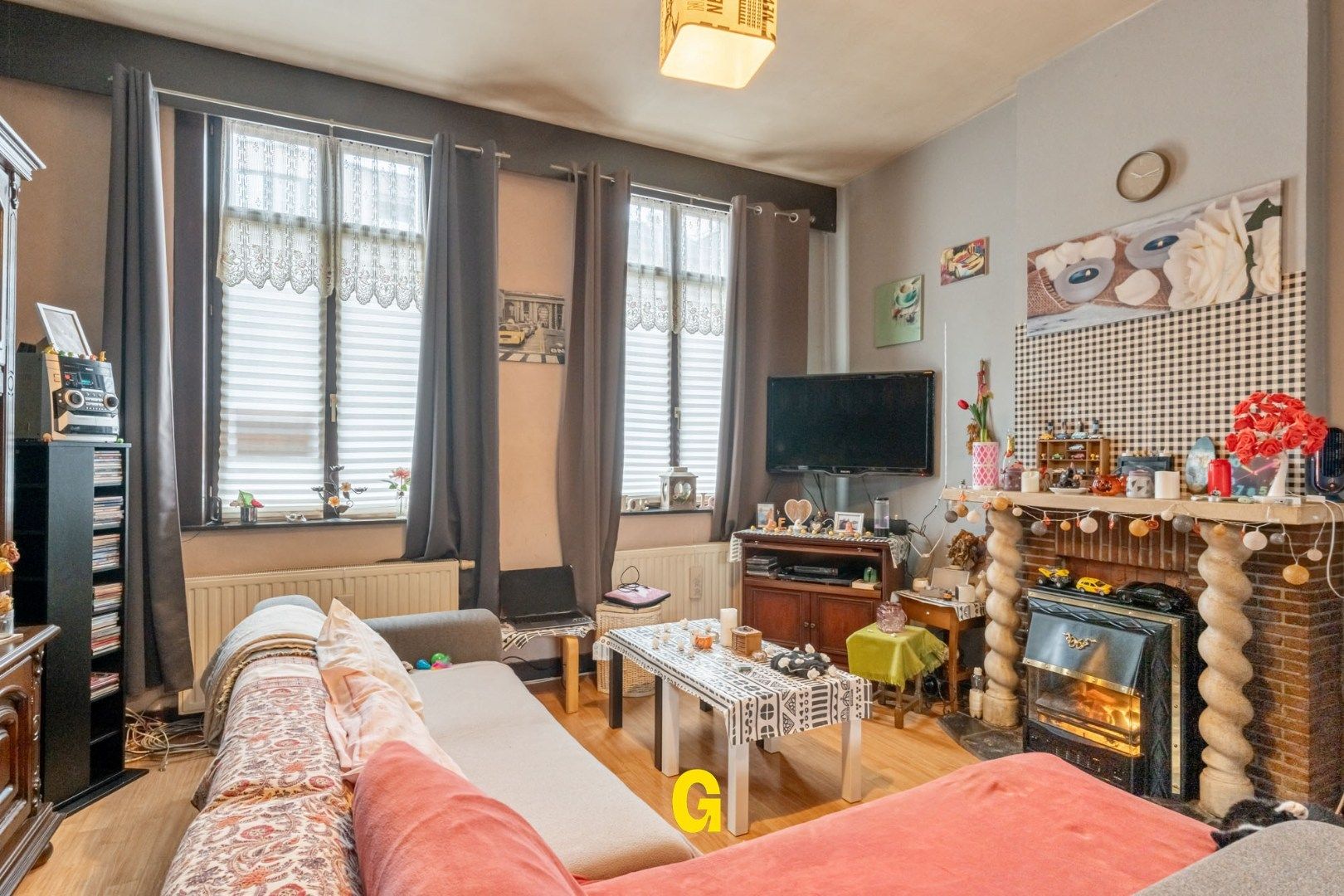 Karaktervolle te renoveren herenwoning met tuin en garage op wandelafstand van het centrum foto 9