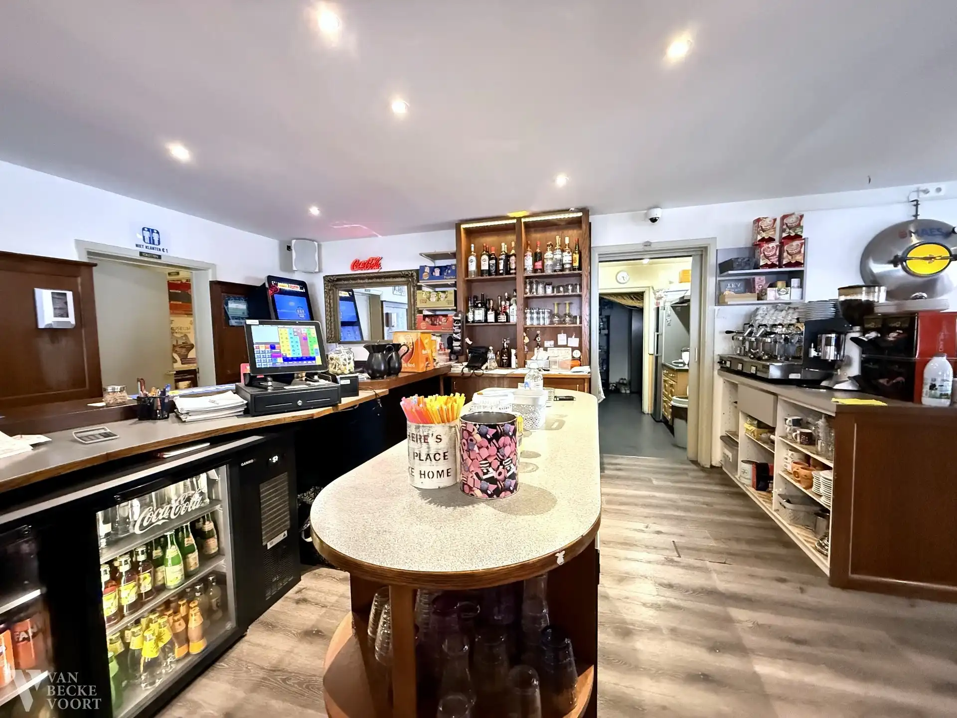Café "Sportkroeg" Middelkerke – interessante overnameopportuniteit foto 9