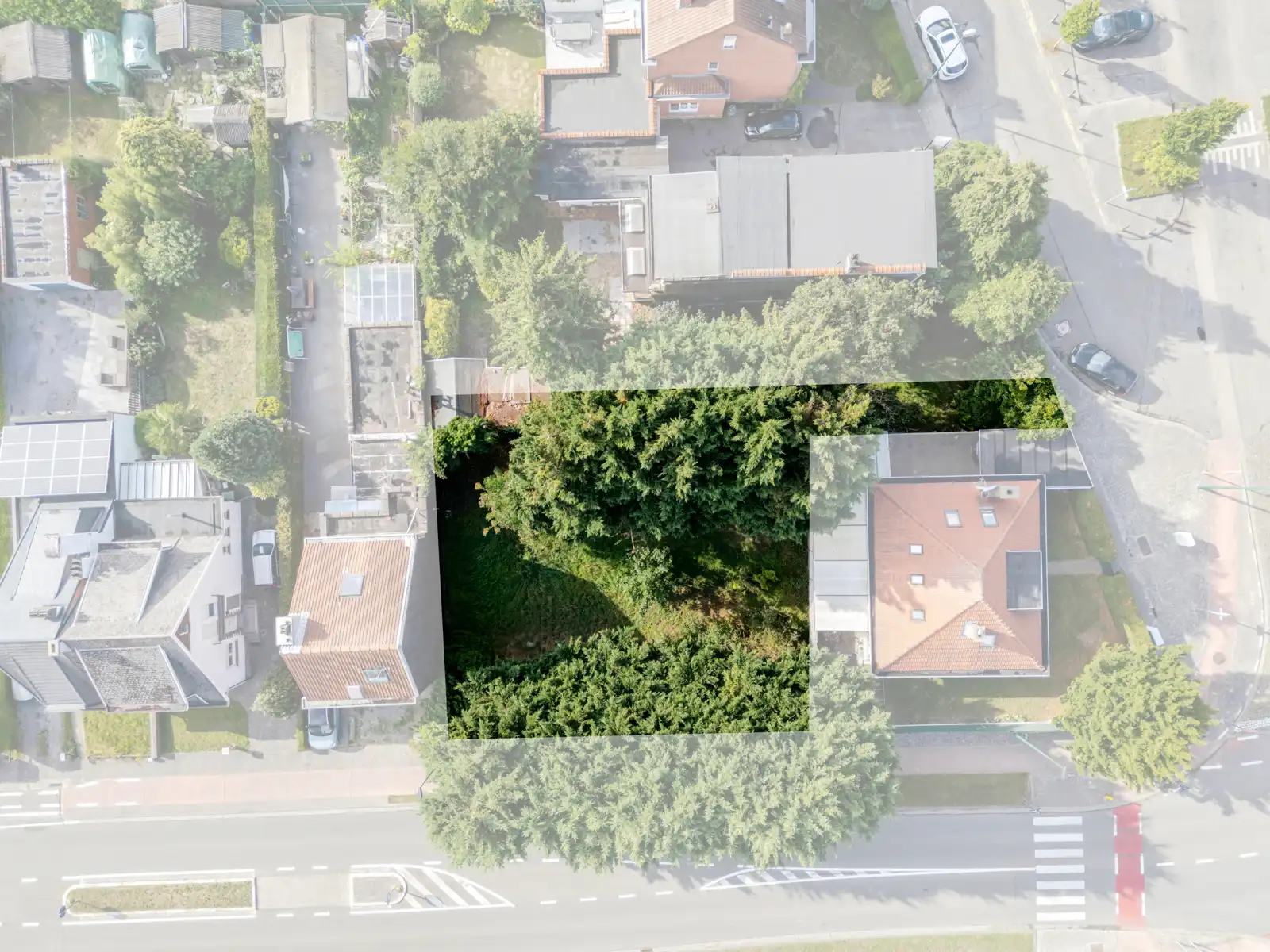 Projectgrond met mogelijkheid bouwen van 5 appartementen foto {{pictureIndex}}