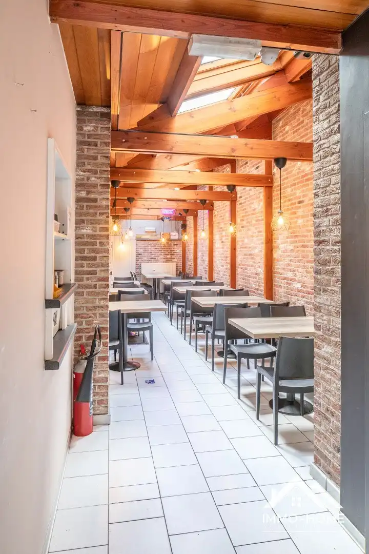 Goed draaiende frituur met appartement op een topligging!  foto 4