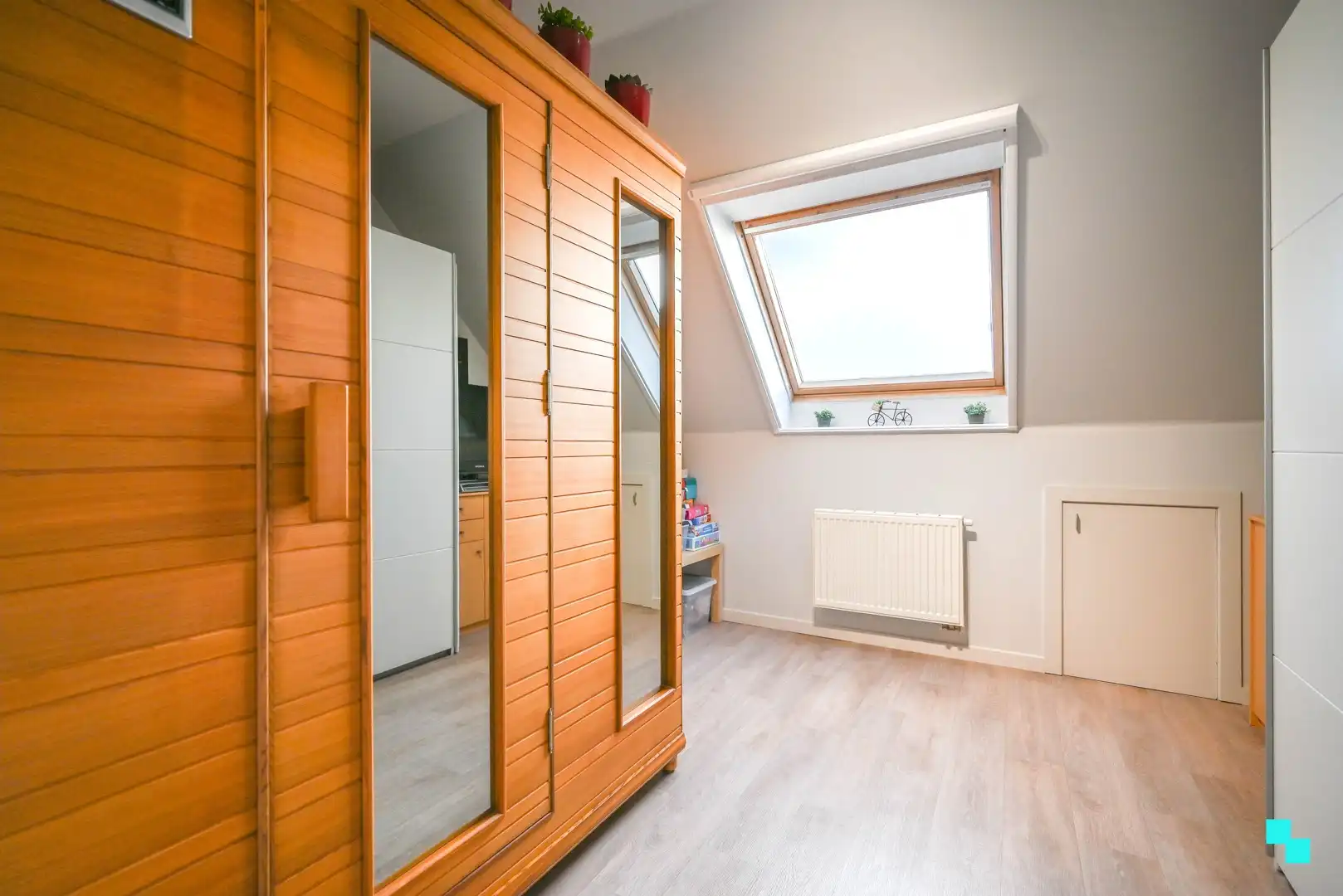 Riant, instapklaar appartement te Kortrijk foto 16