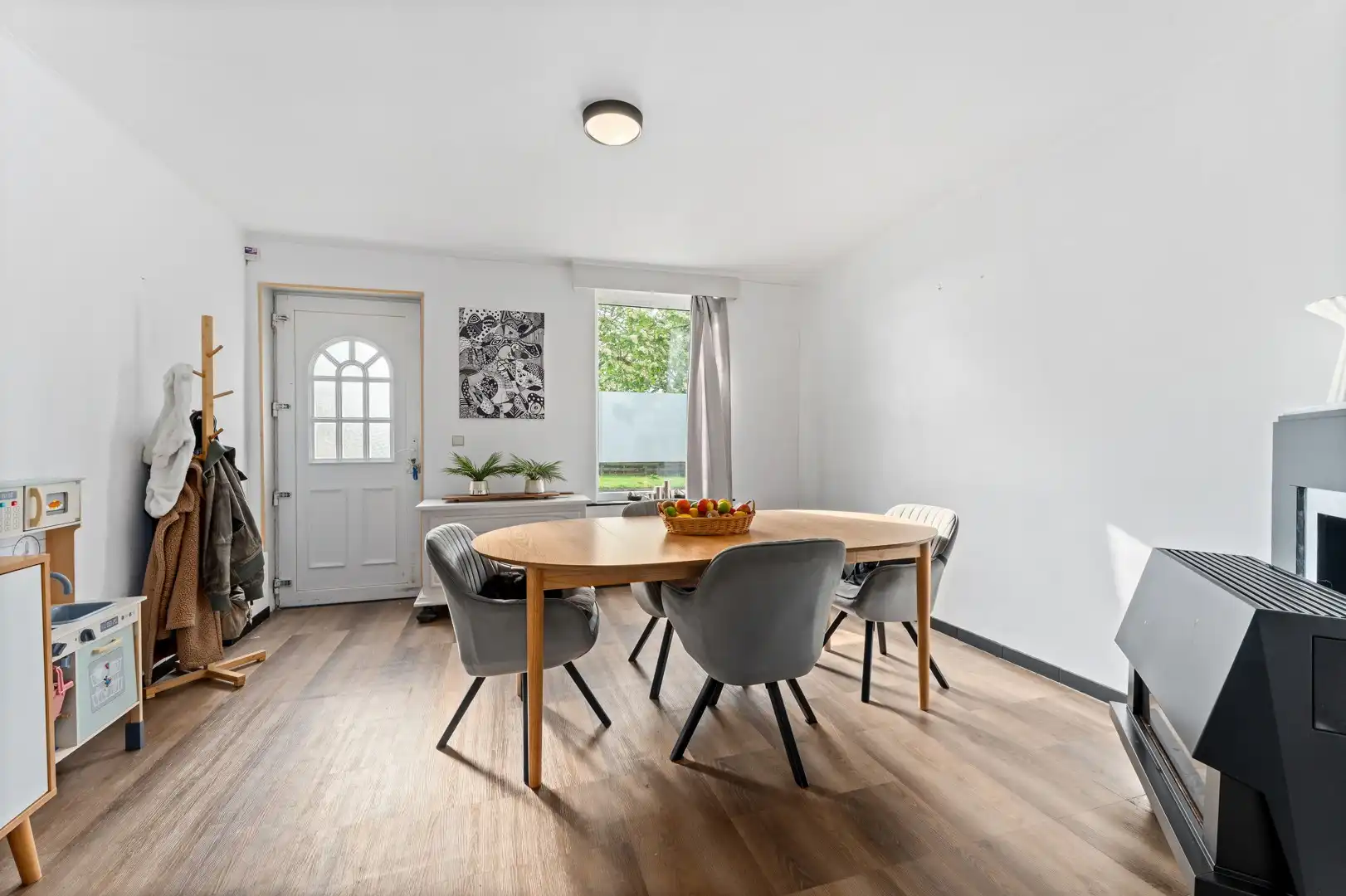 Charmante gerenoveerde woning met tuin, zonder renovatieverplichting en asbestveilig! foto 6