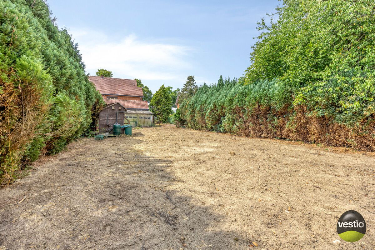 OP TE FRISSEN HALF VRIJSTAANDE WONING OP 7A87CA STADSRAND HASSELT. foto 27